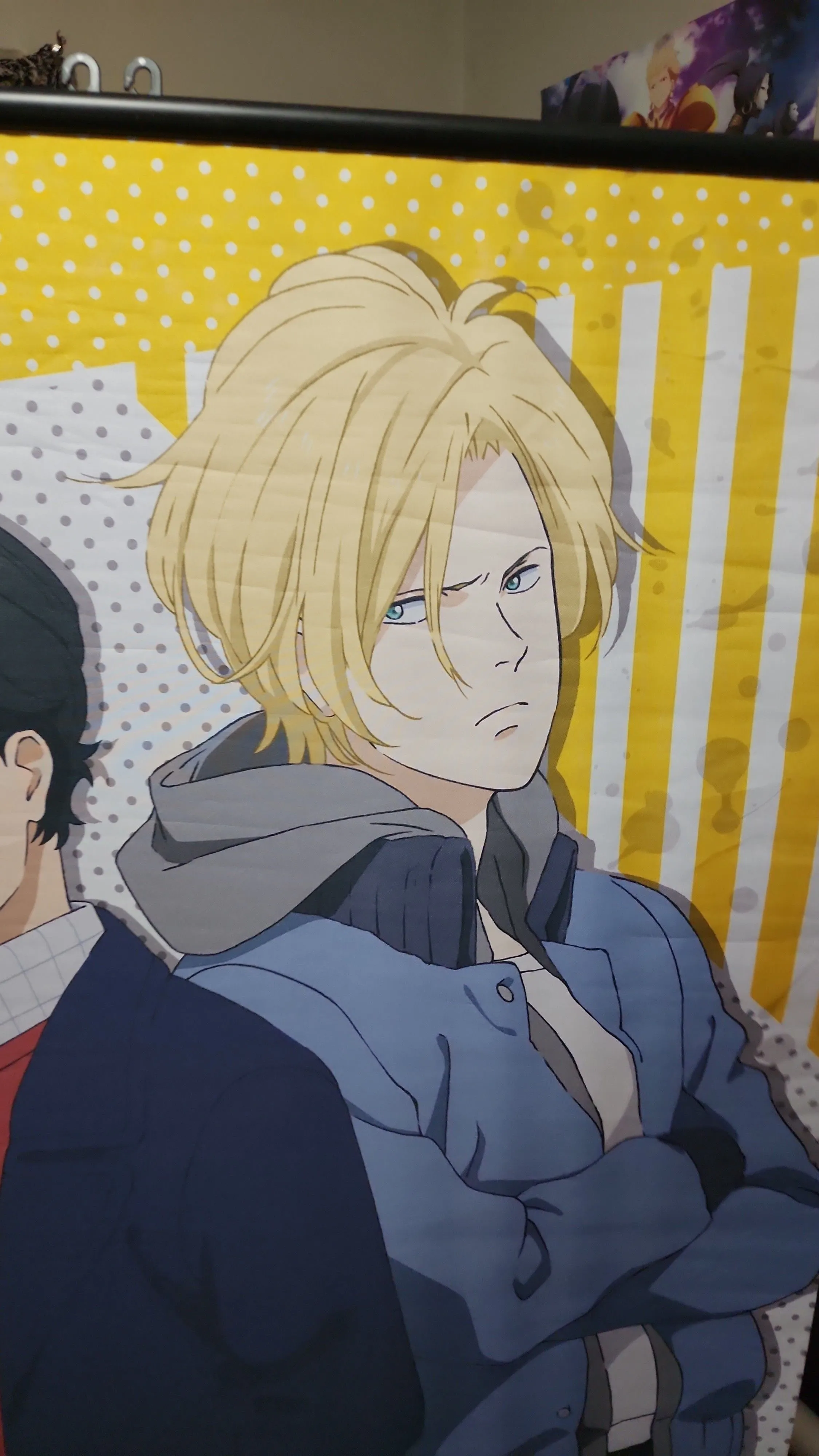 Listing Image Blurred Background