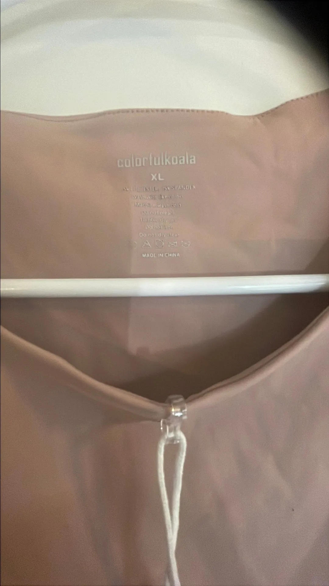 Listing Image Blurred Background