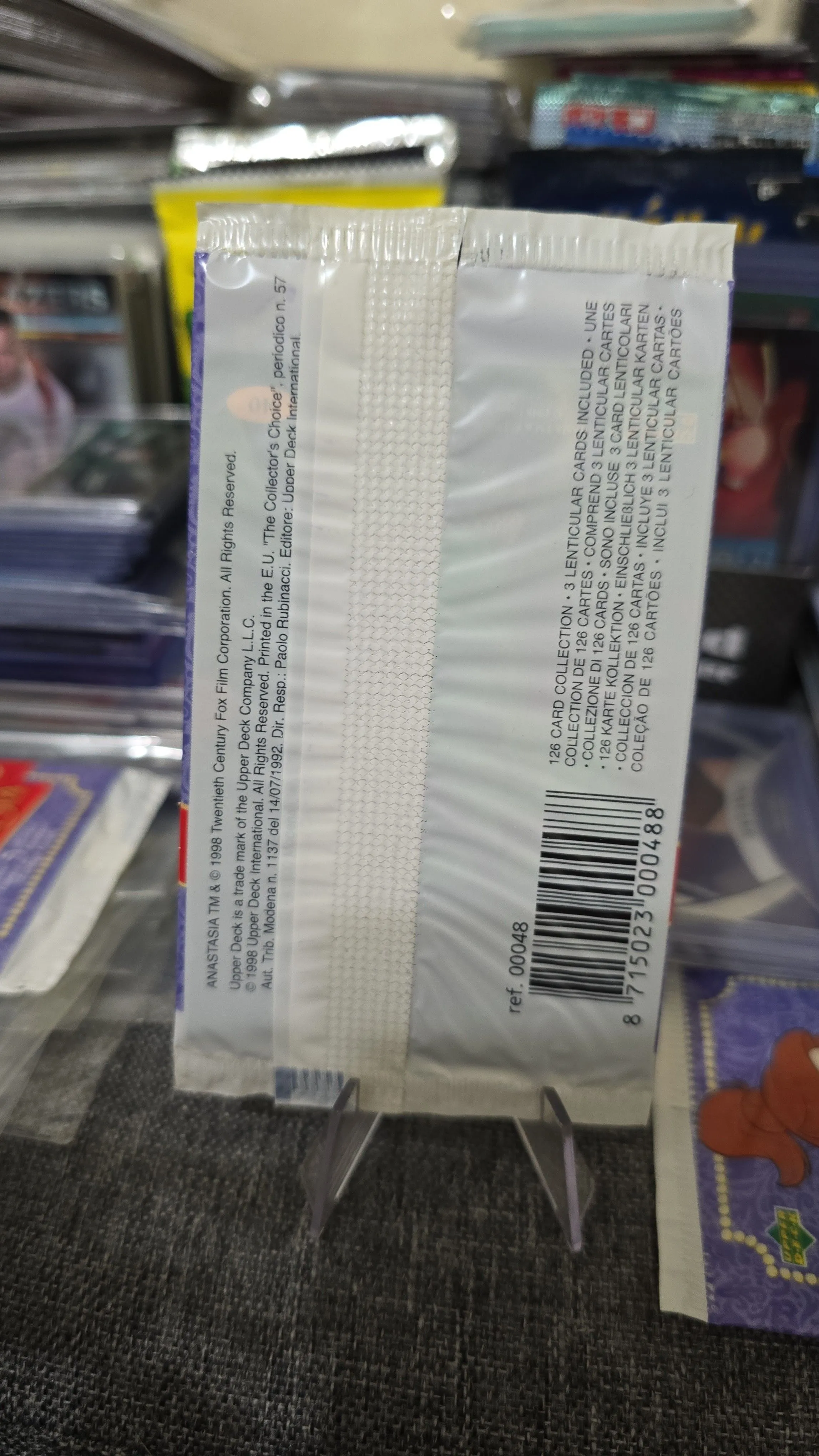 Listing Image Blurred Background