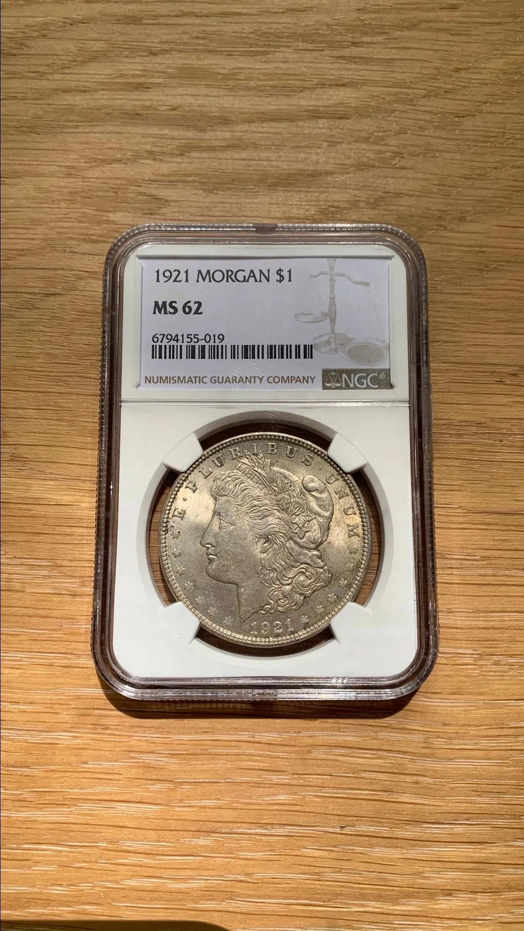 Product image for 1921 Philadelphia Morgan Silver Dollar NGC MS 62
