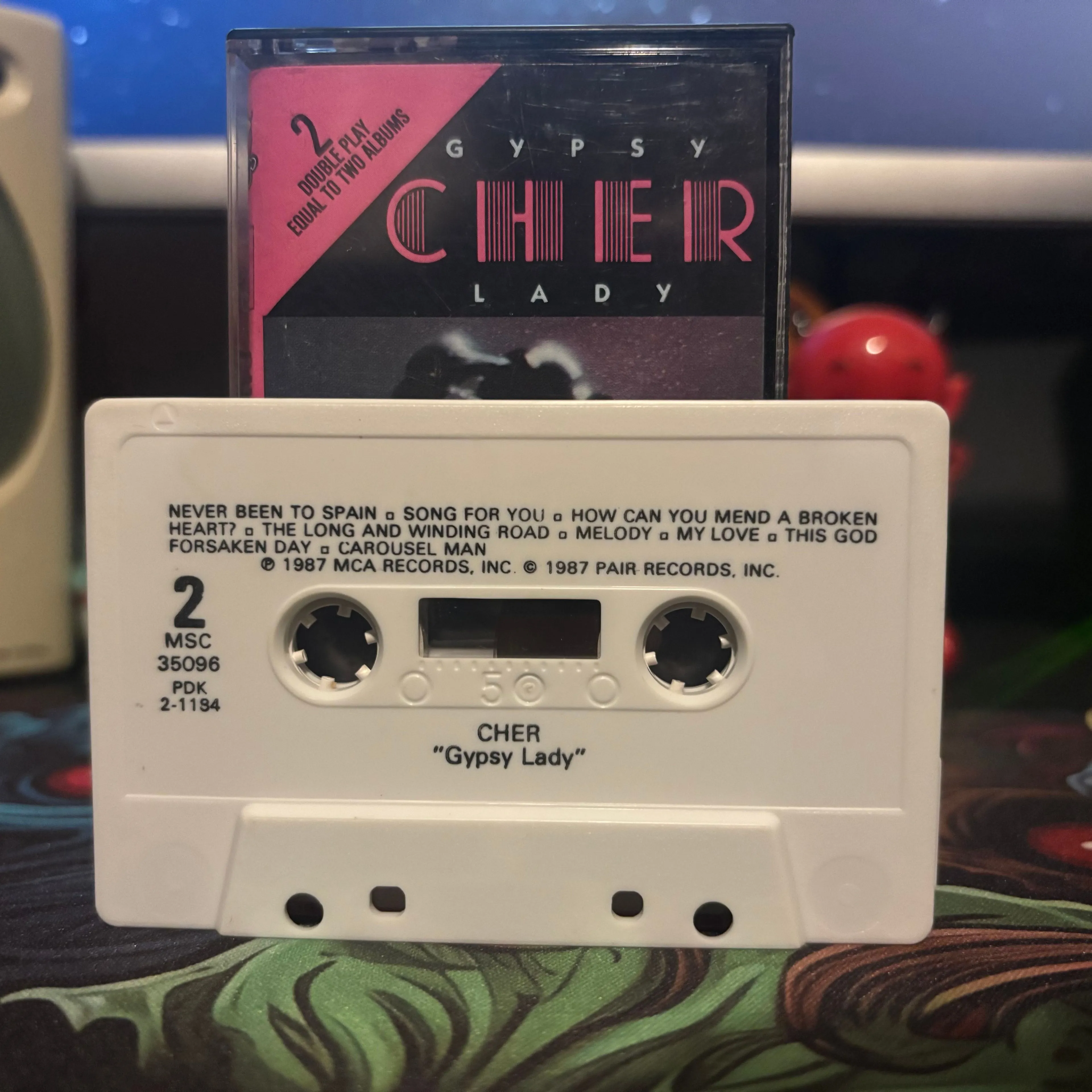 Listing Image Blurred Background