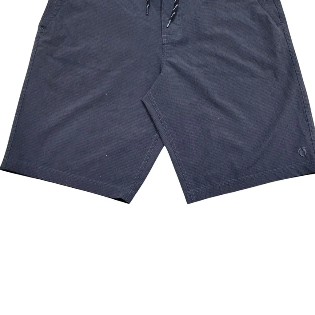 Listing Image Blurred Background