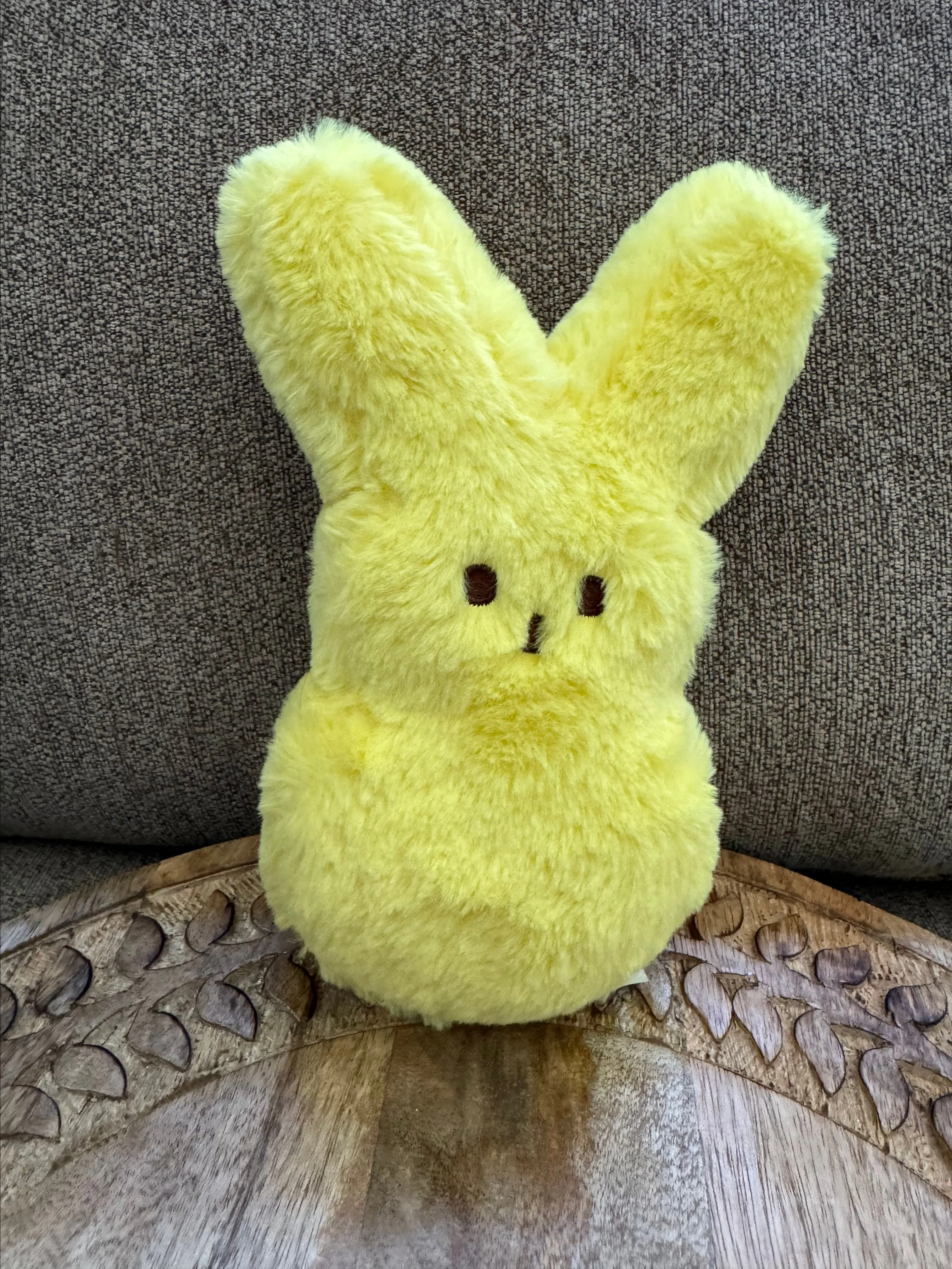 Product image for 44. Yellow peep, plush