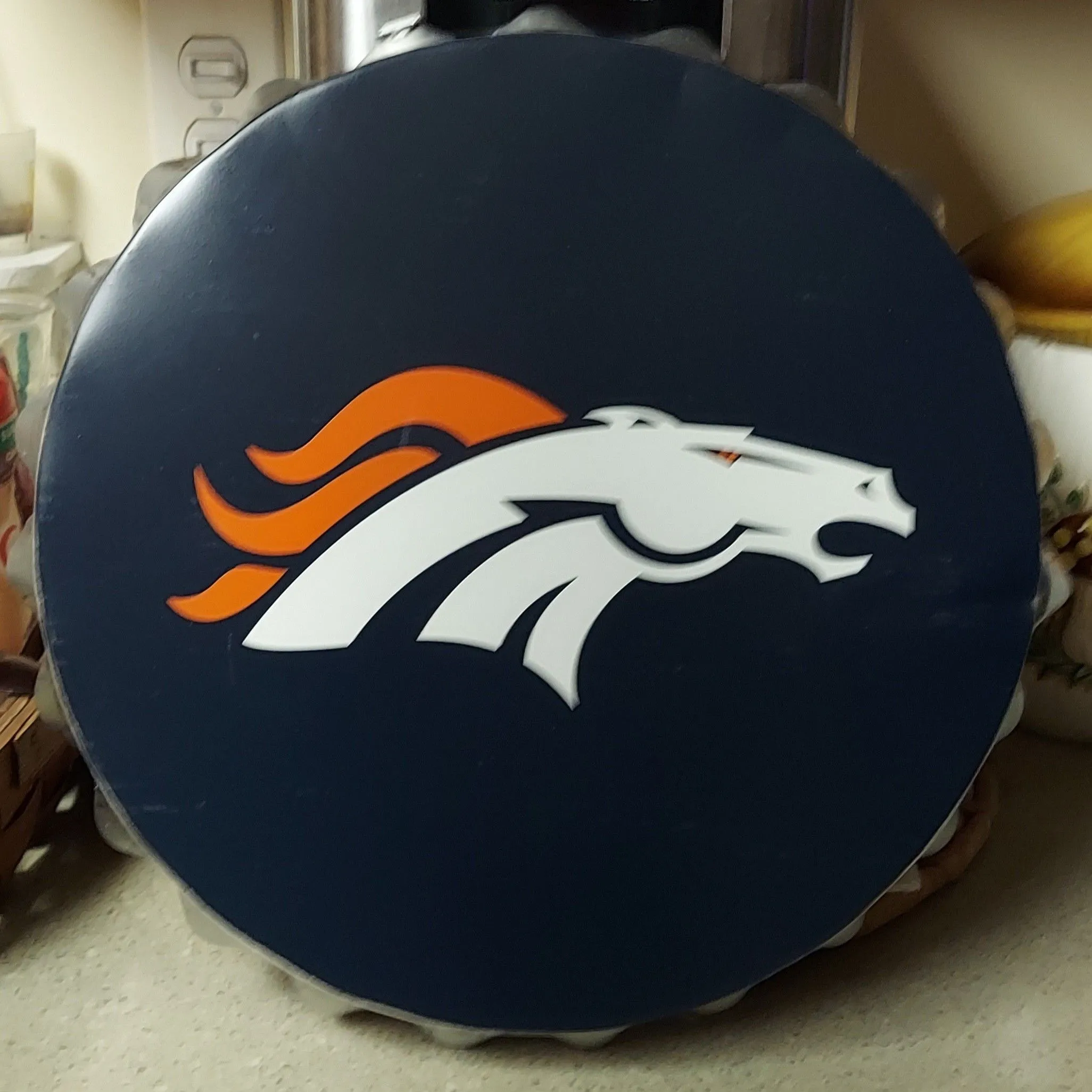 Product image for Denver Broncos Football Team Metal Distressed Bottle Cap Logo Sign Man Cave