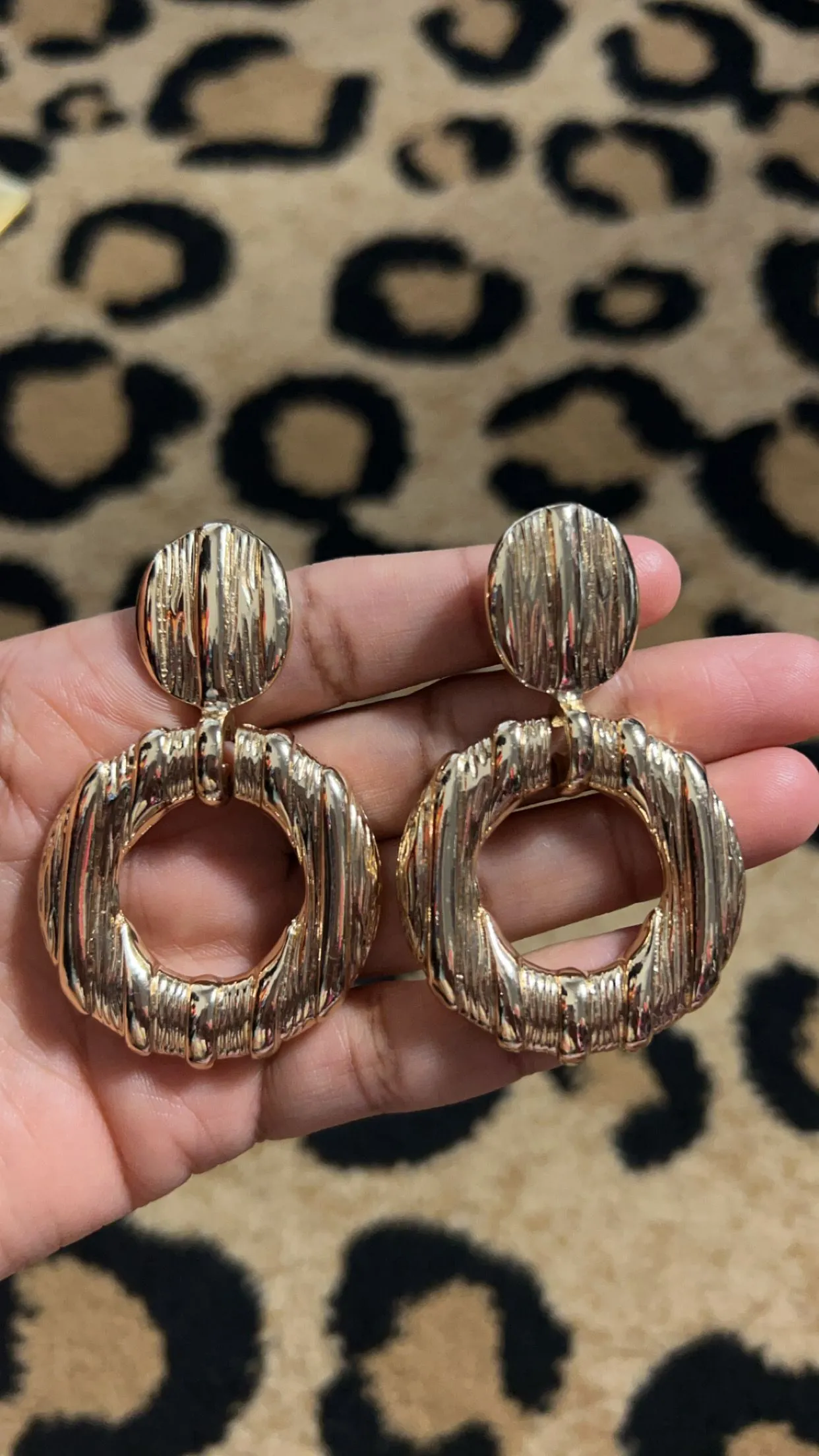 Product image for Gold textured hoop  post back earrings