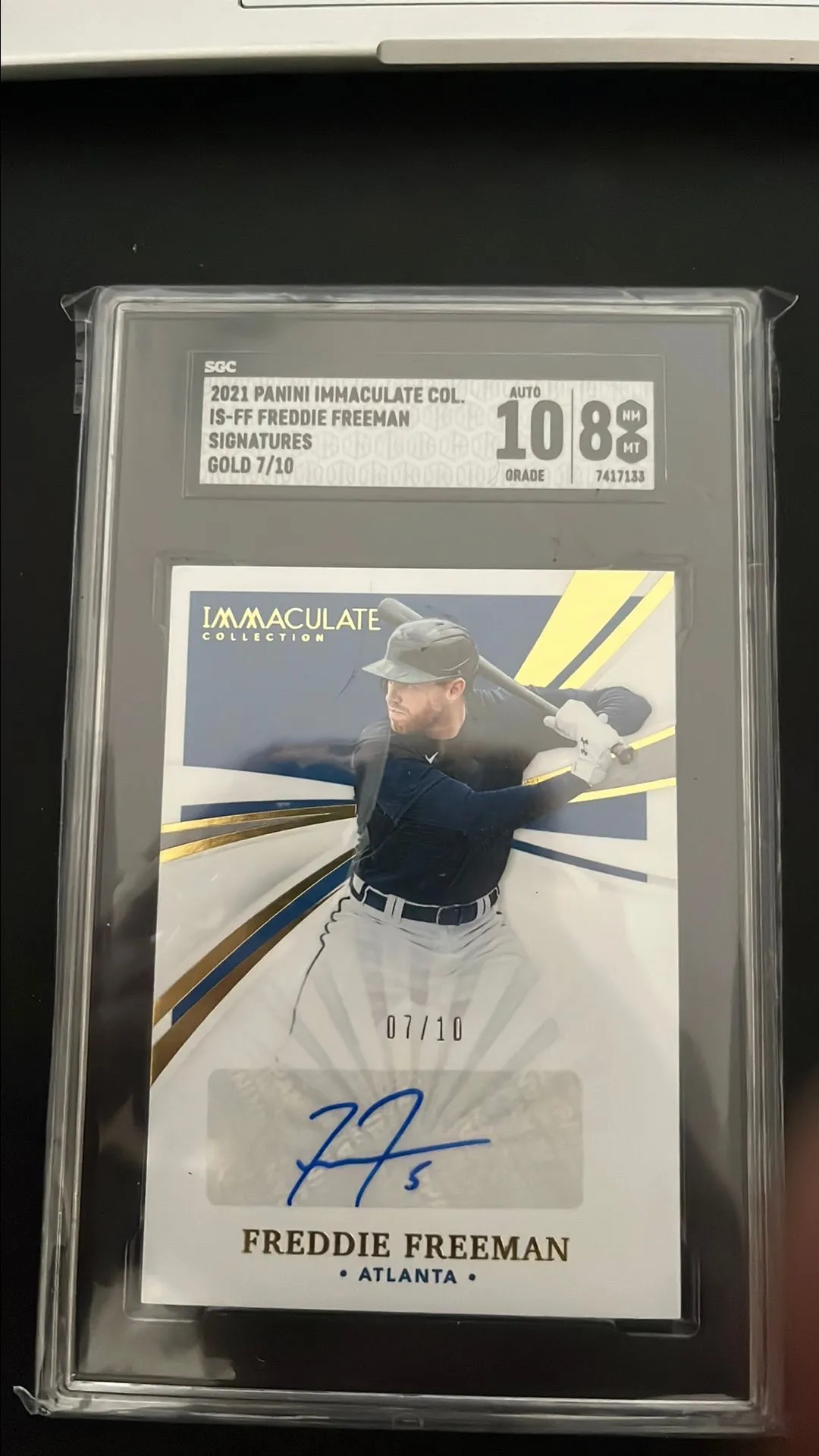 Product image for 2021 Panini Immaculate Collection Freddie Freeman SGC Sigs. Gold 8