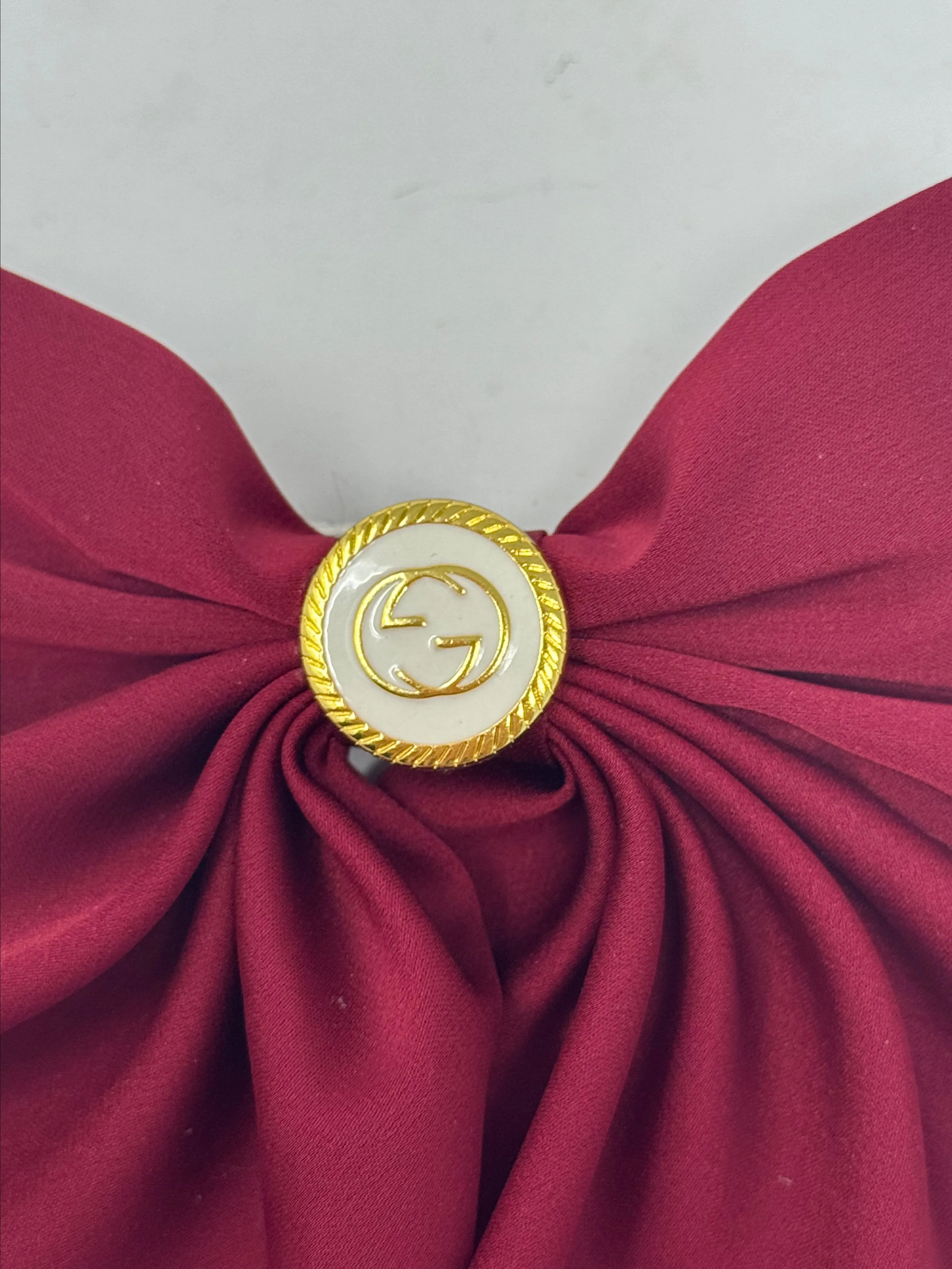 Listing Image Blurred Background
