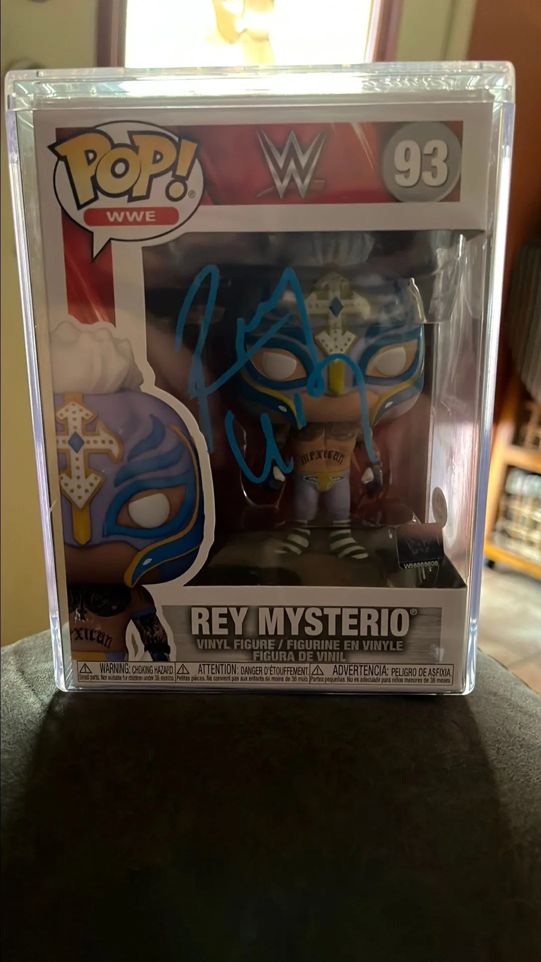 Product image for Rey Mysterio 93 Auto