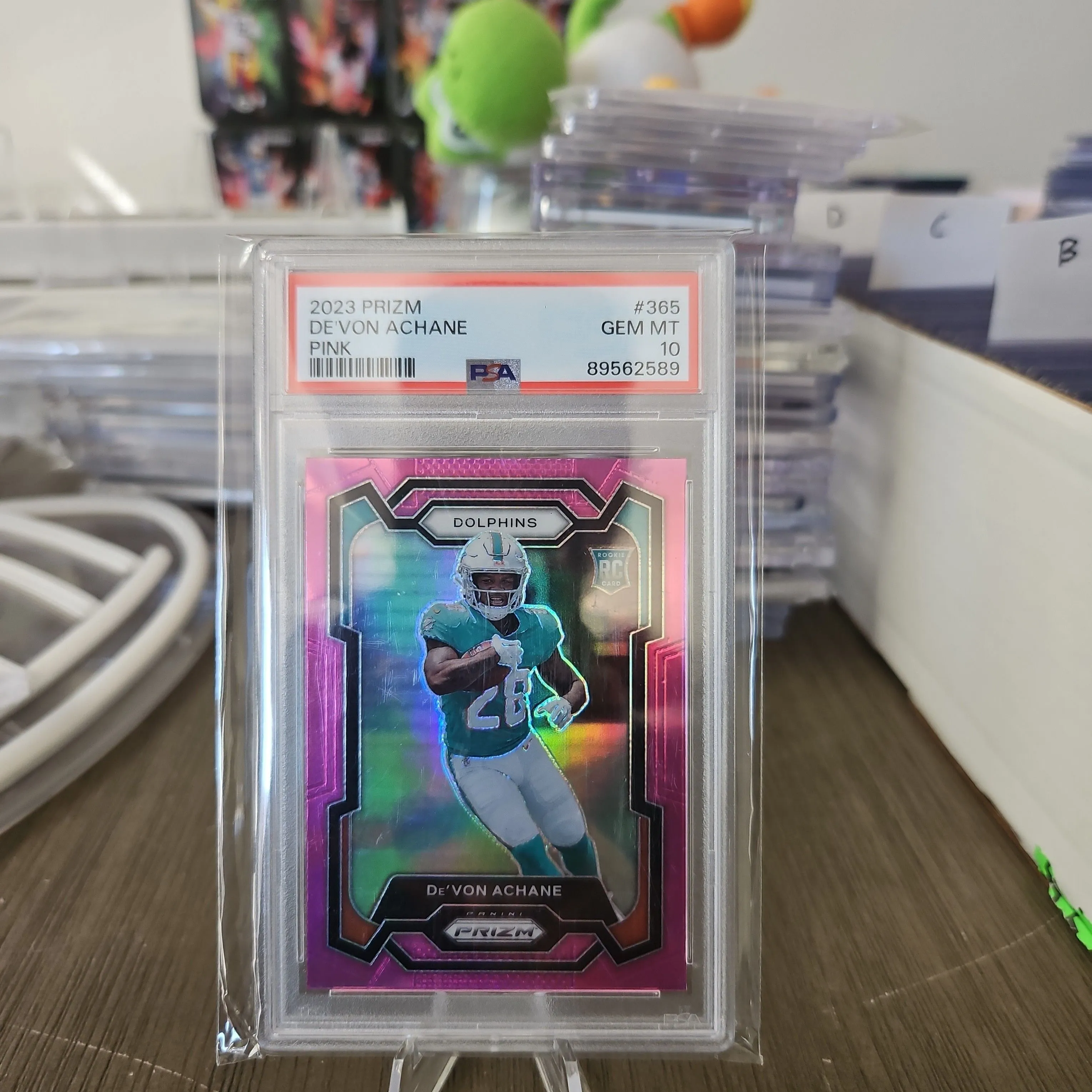Product image for 2023 Devon Achane Pink Prizm