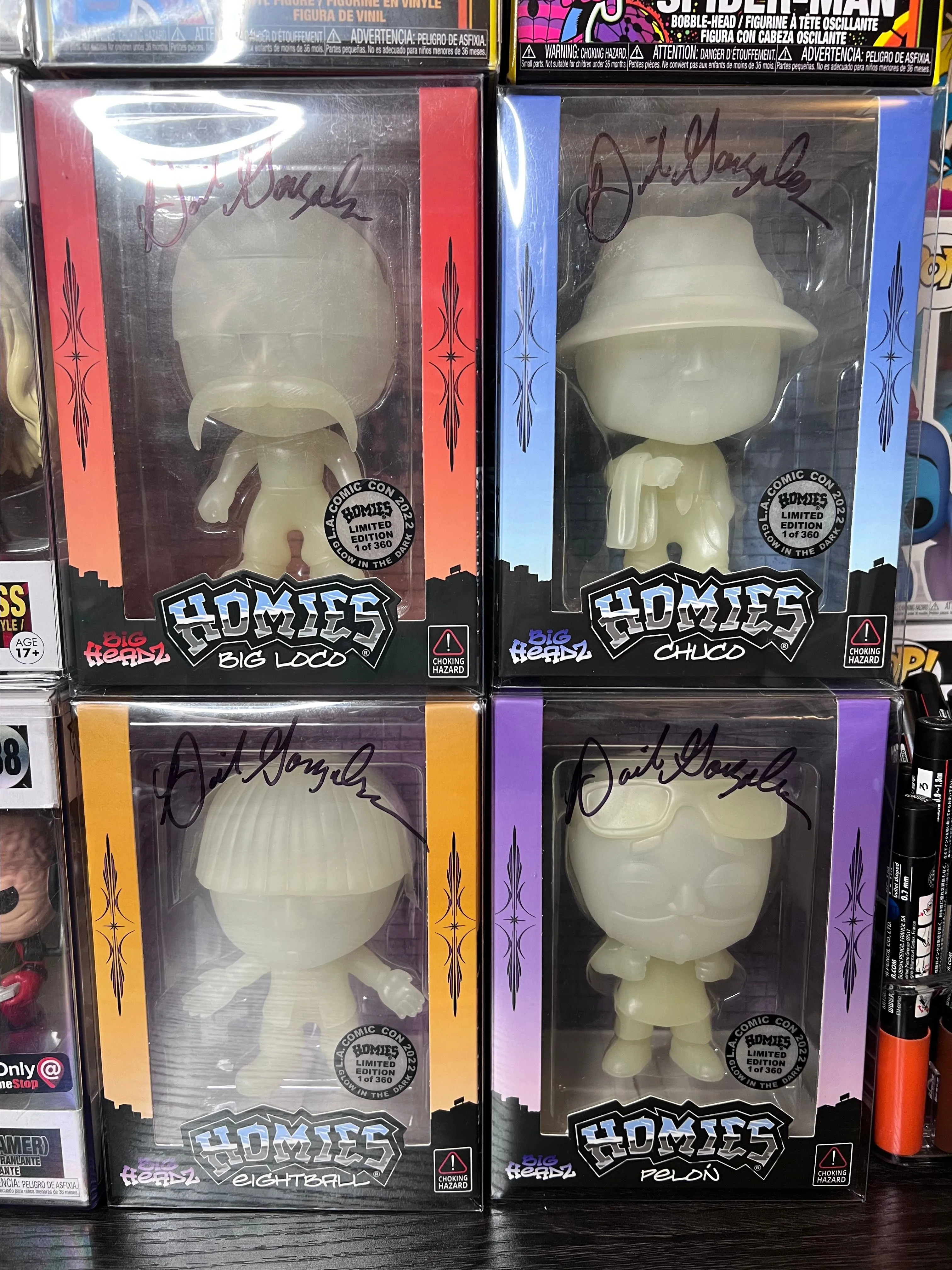 Product image for Homies Big Headz series 1 GITD signed by David Gonzalez