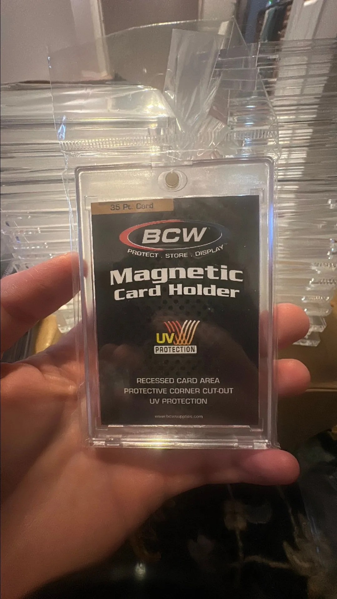Product image for 35 pt magnetic holder