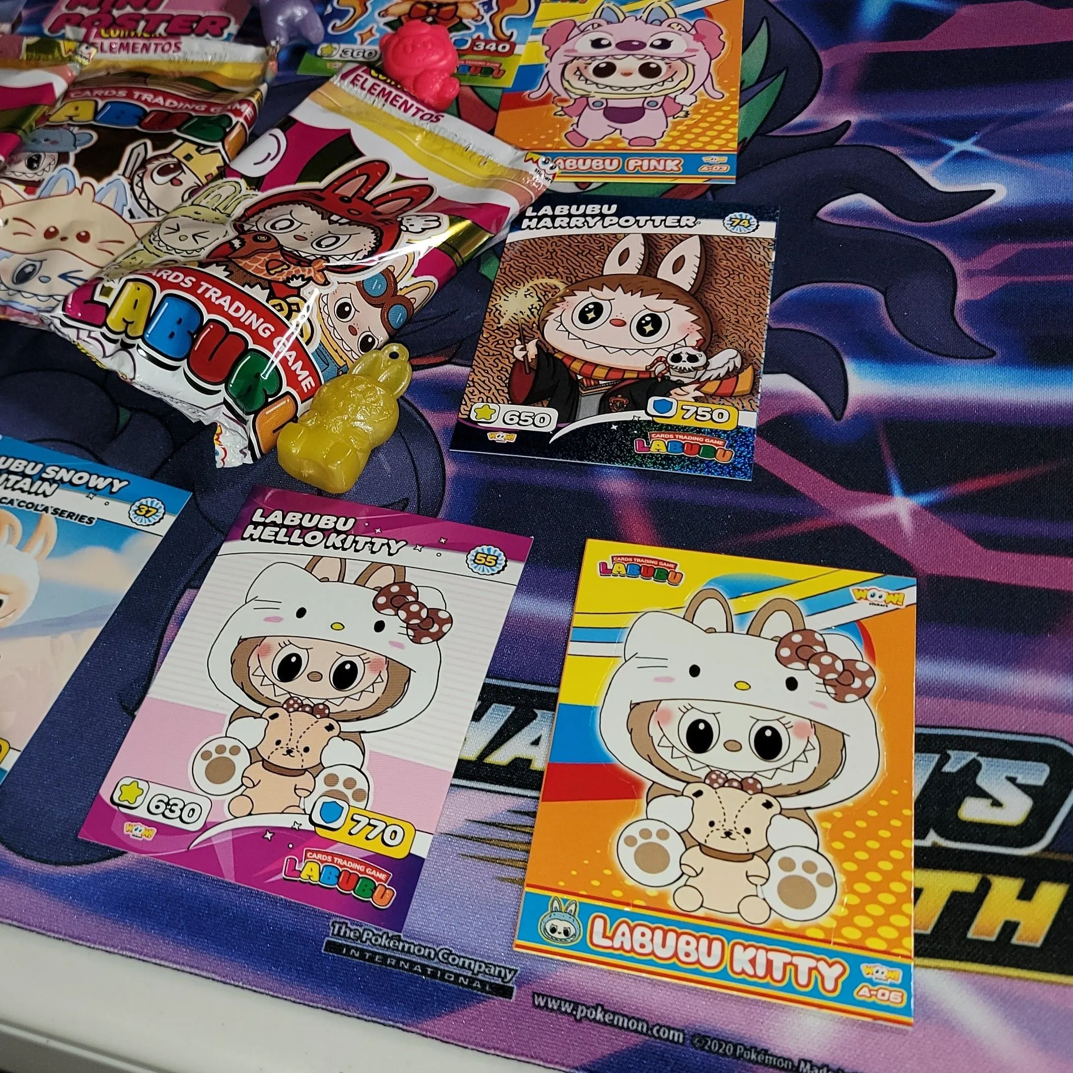 labubu booster box Labubu