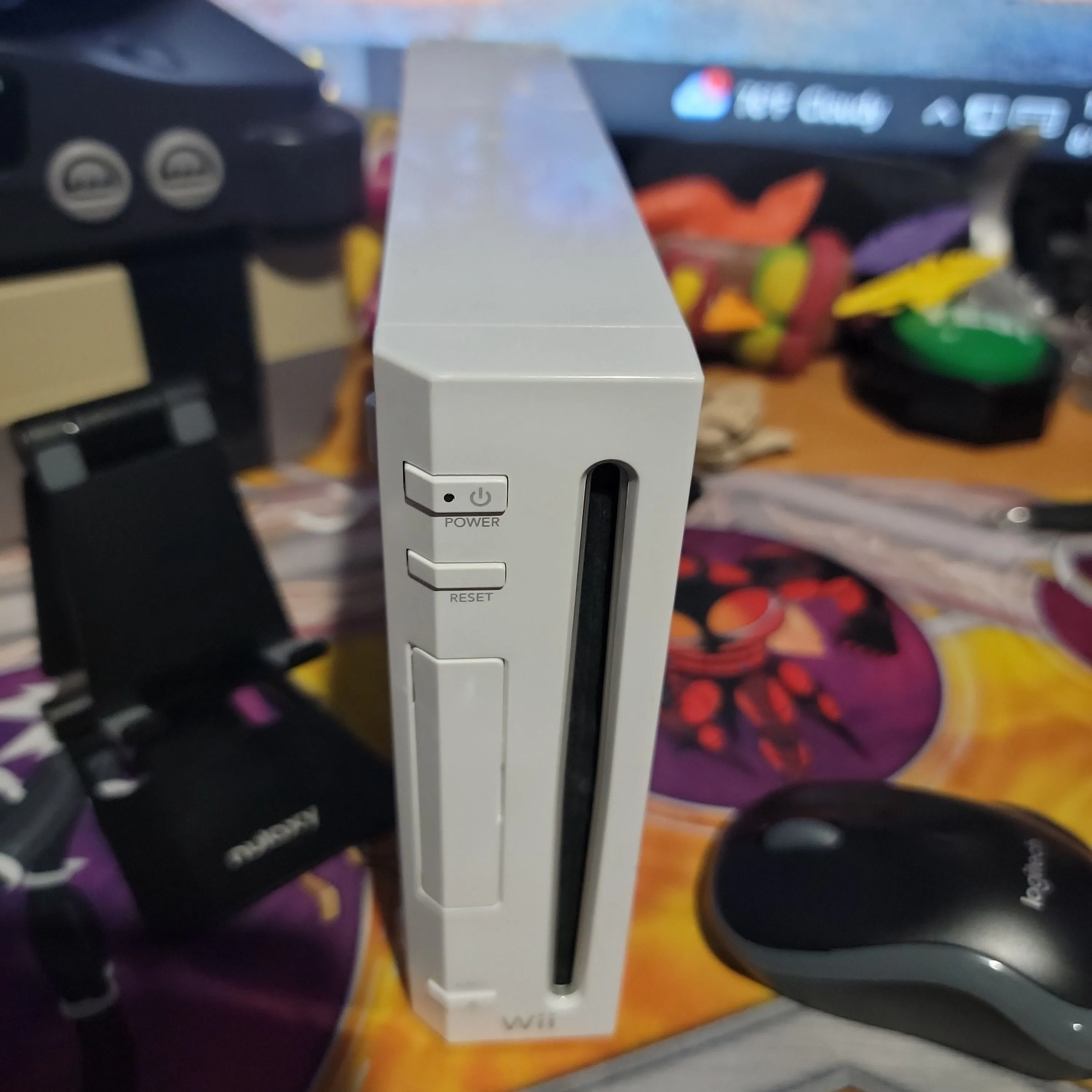 Product image for Nintendo Wii Console With Hookups and controller