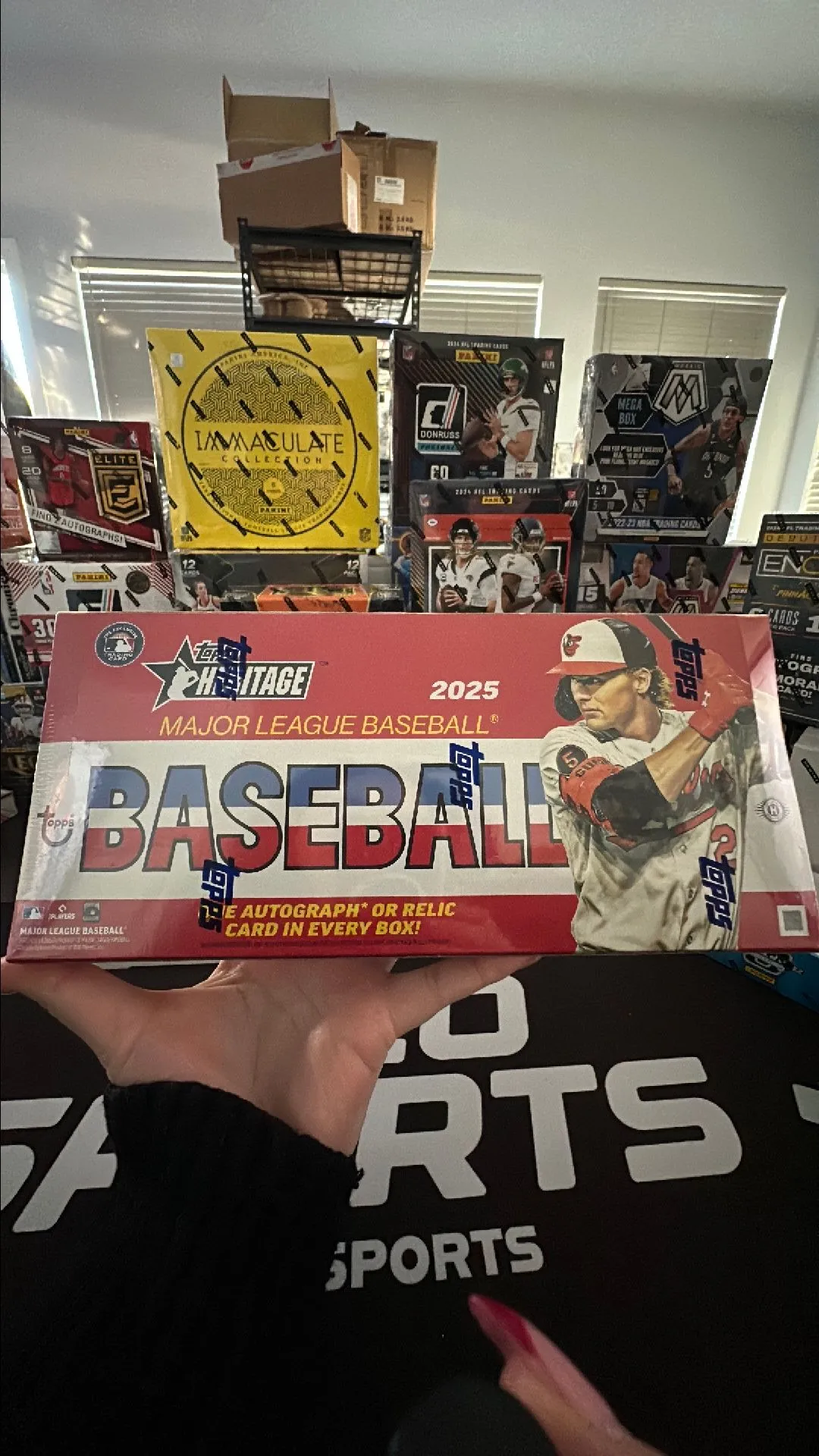 Product image for 2025 baseball Topps heritage hobby box