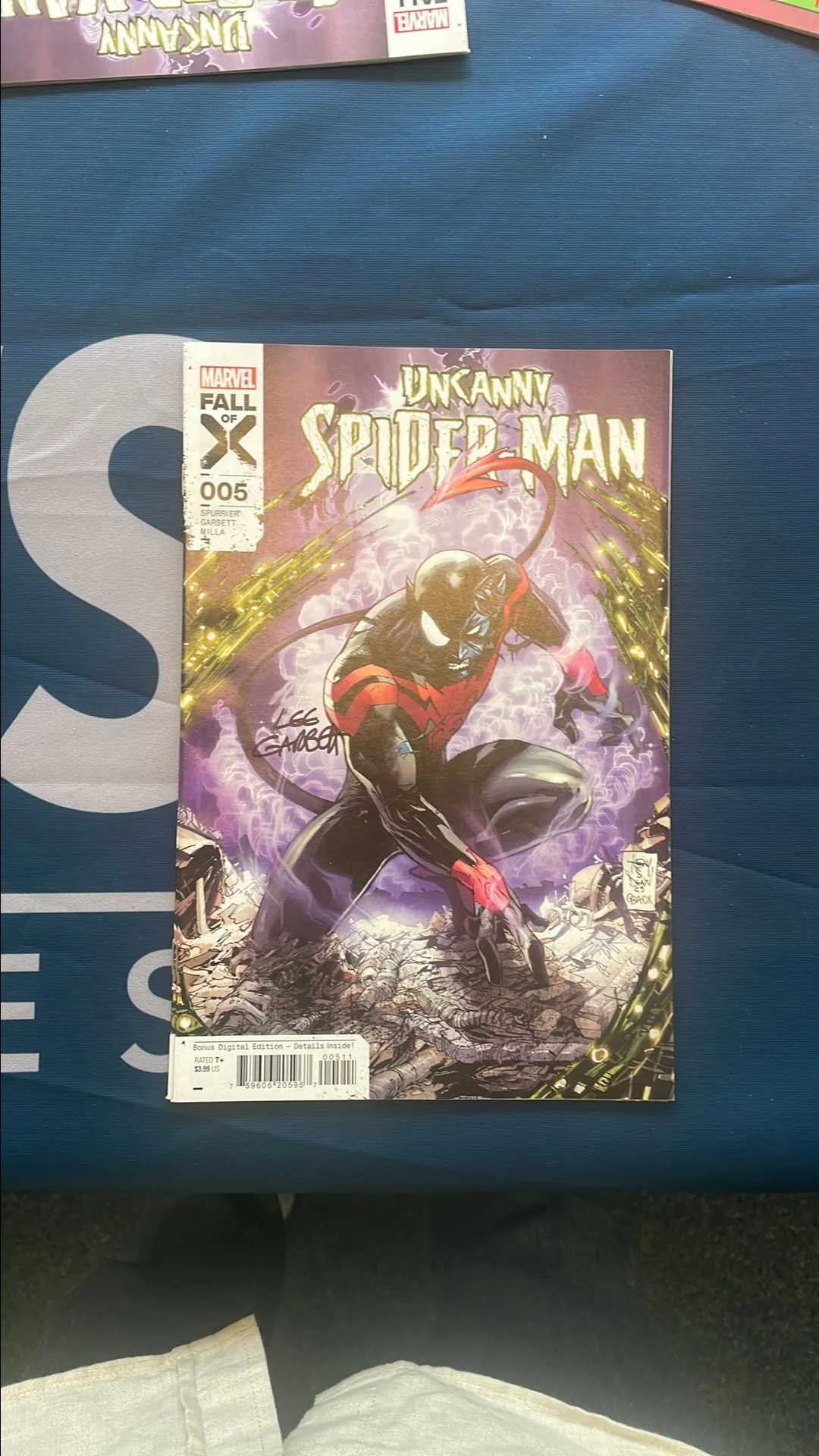 Product image for Uncanny Spider-Man 5 signed Lee Garbett