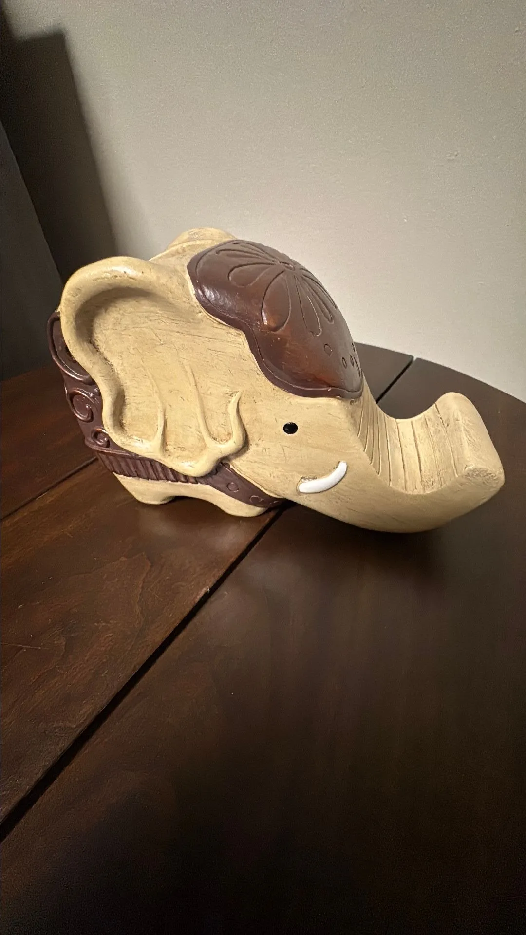 Product image for Elephant phone holder