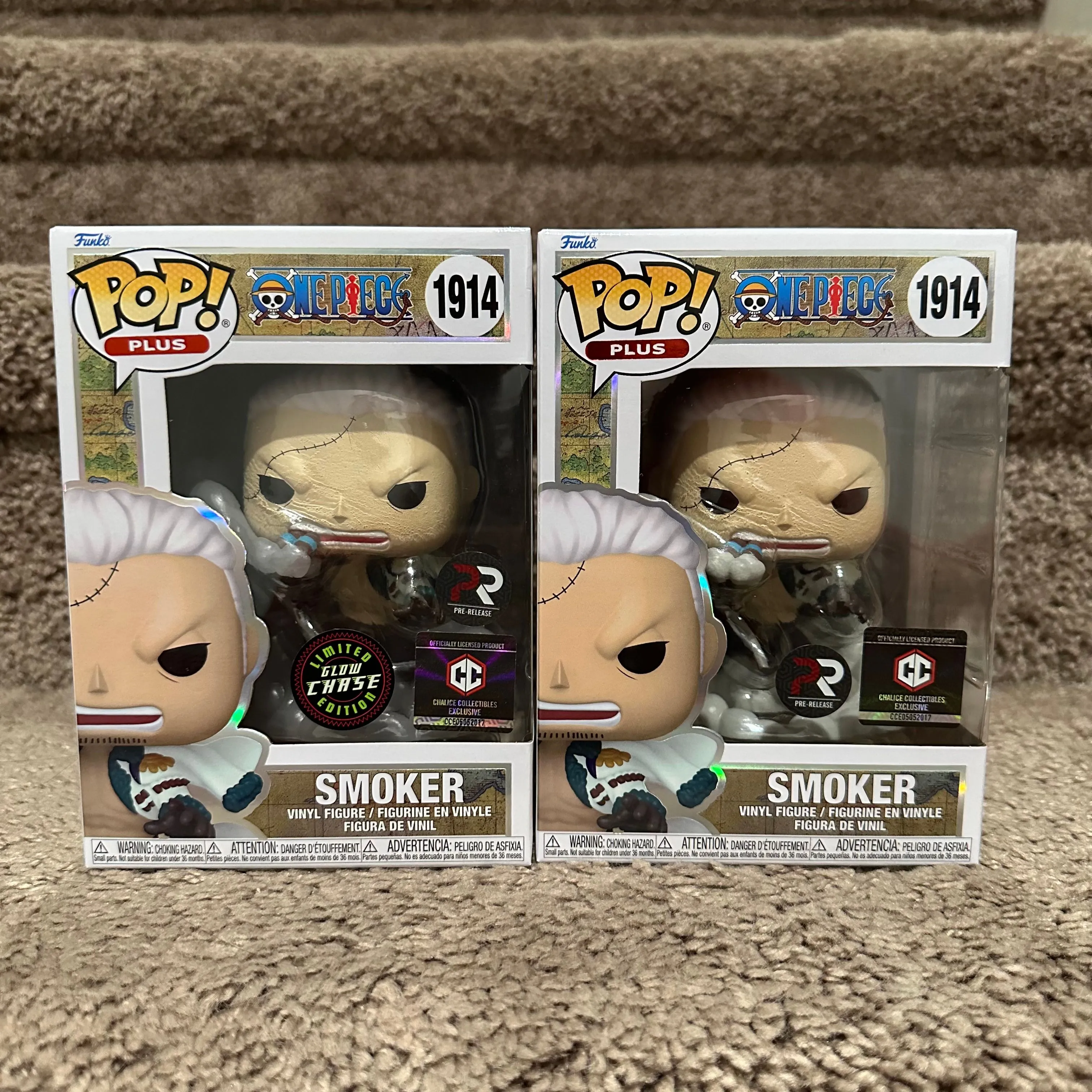 Product image for Pre-Release Smoker #1914 Common & (Glow in the Dark) CHASE Bundle (PLUS)