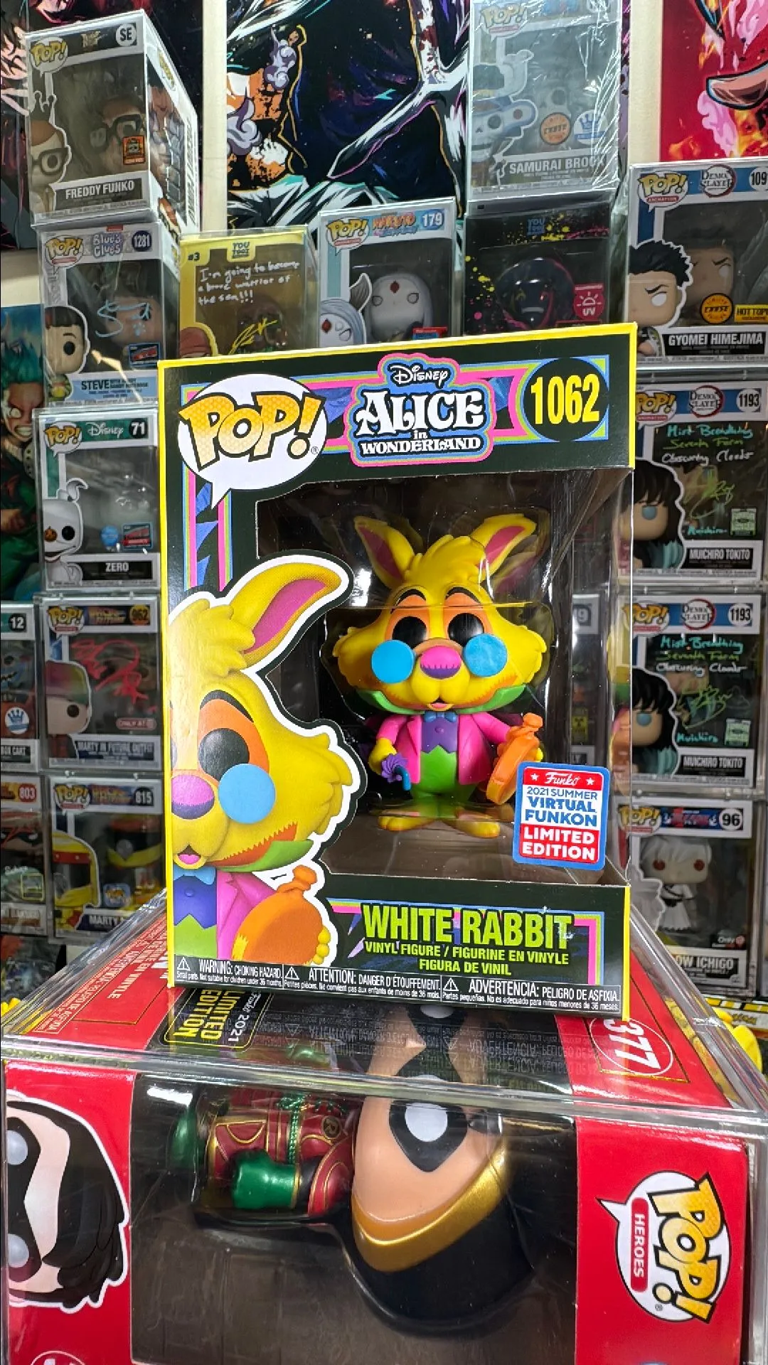 Product image for DISNEY // White Rabbit (Black Light)
