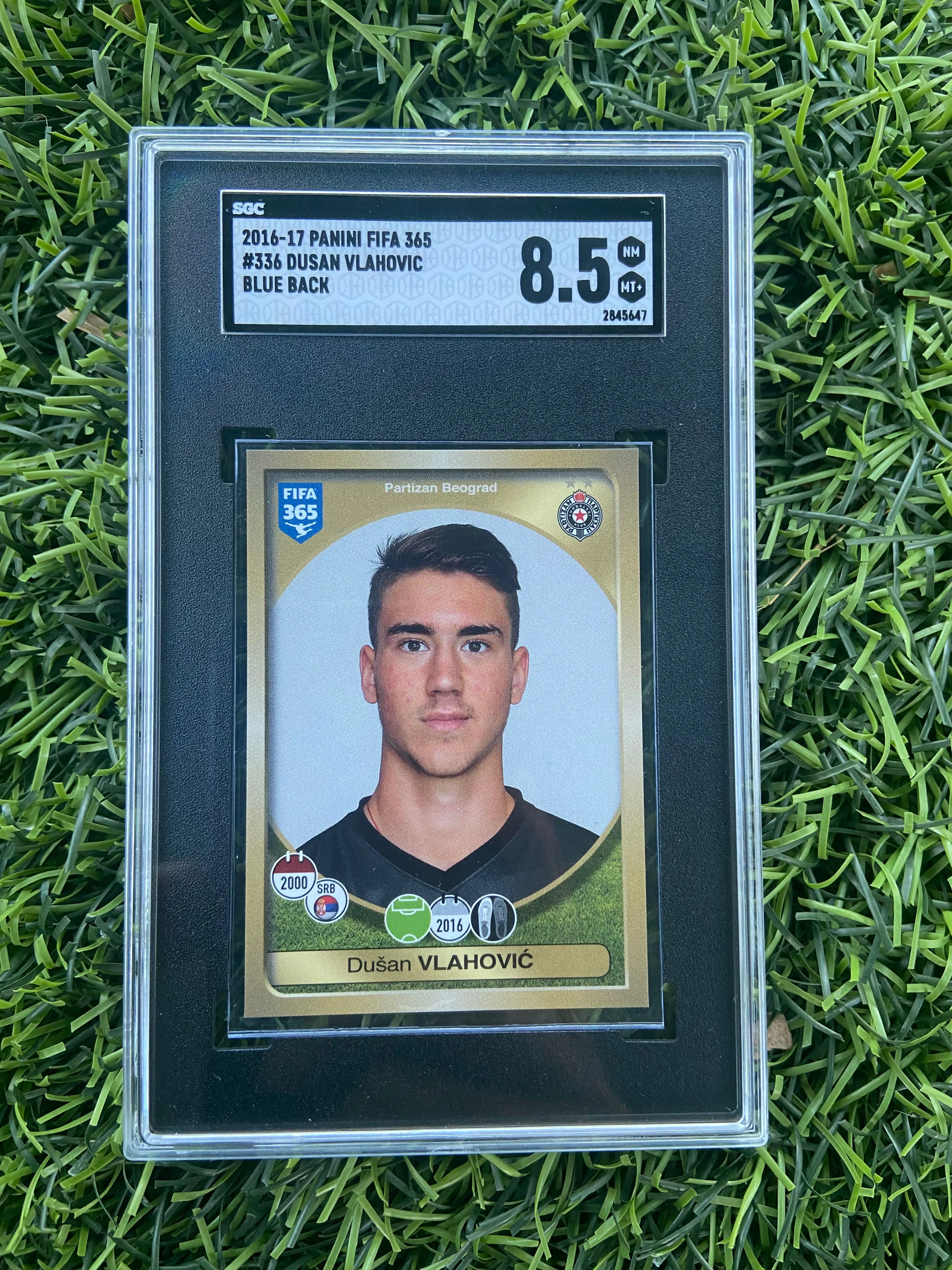 Product image for Vlahovic Rookie Sticker Blue Back SGC 8.5