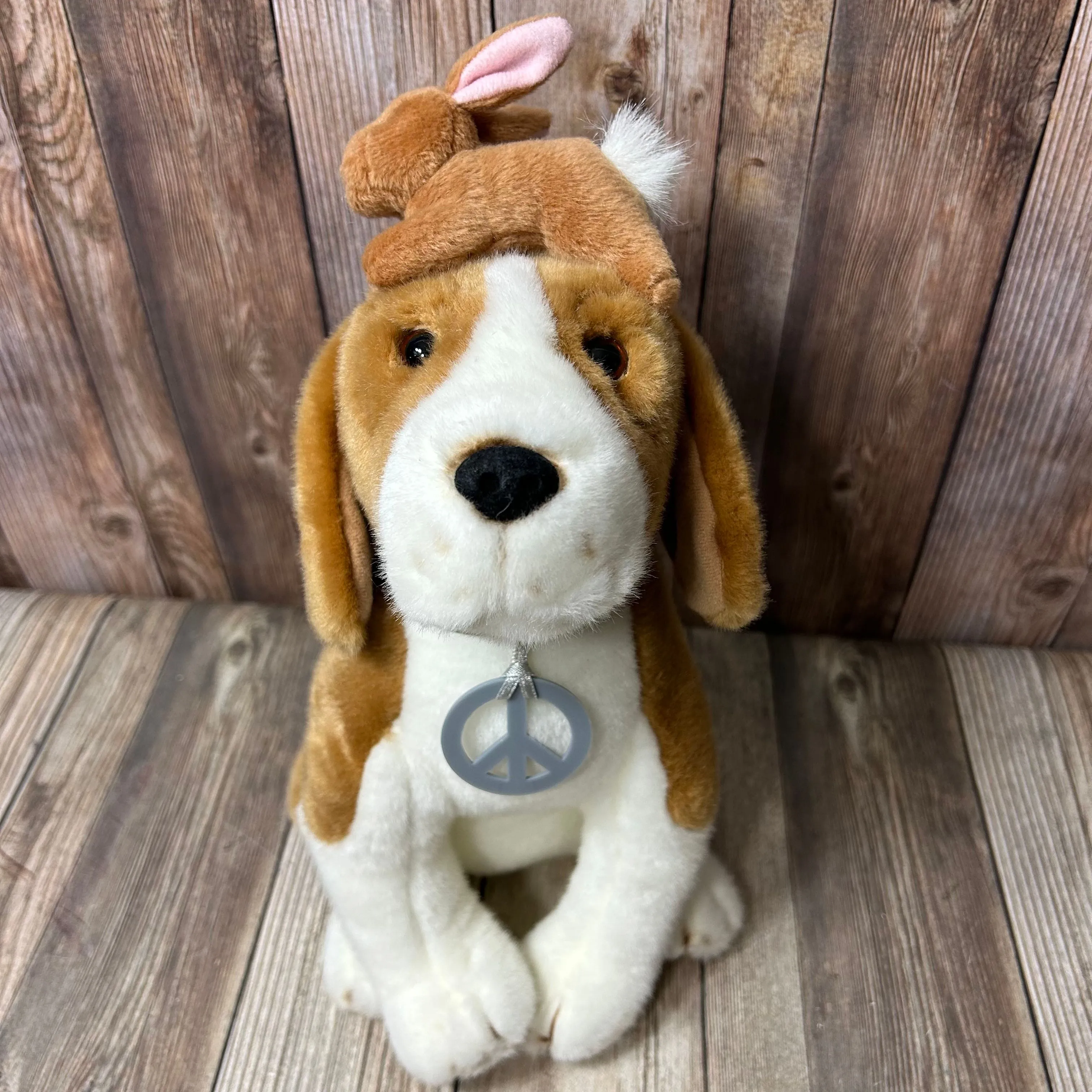 Product image for 2004 Gund That Dog Won't Hunt Grinning Beagle Productions Dog Rabbit Plush Rare