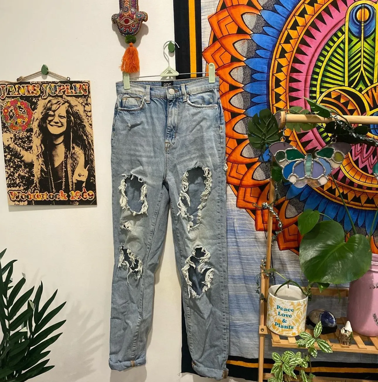 Product image for Urban outfitters BDG ripped jeans size 24
