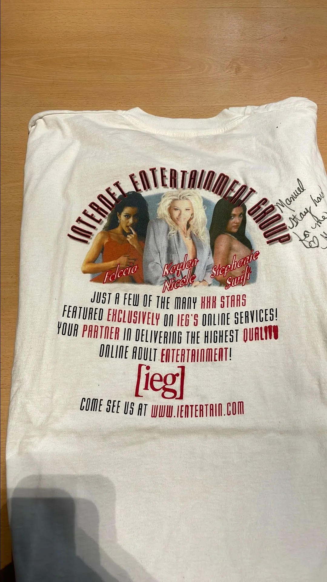 Product image for 90s ADULT ENTERTAINMENT XXX STARS SHIRT ADULT XL