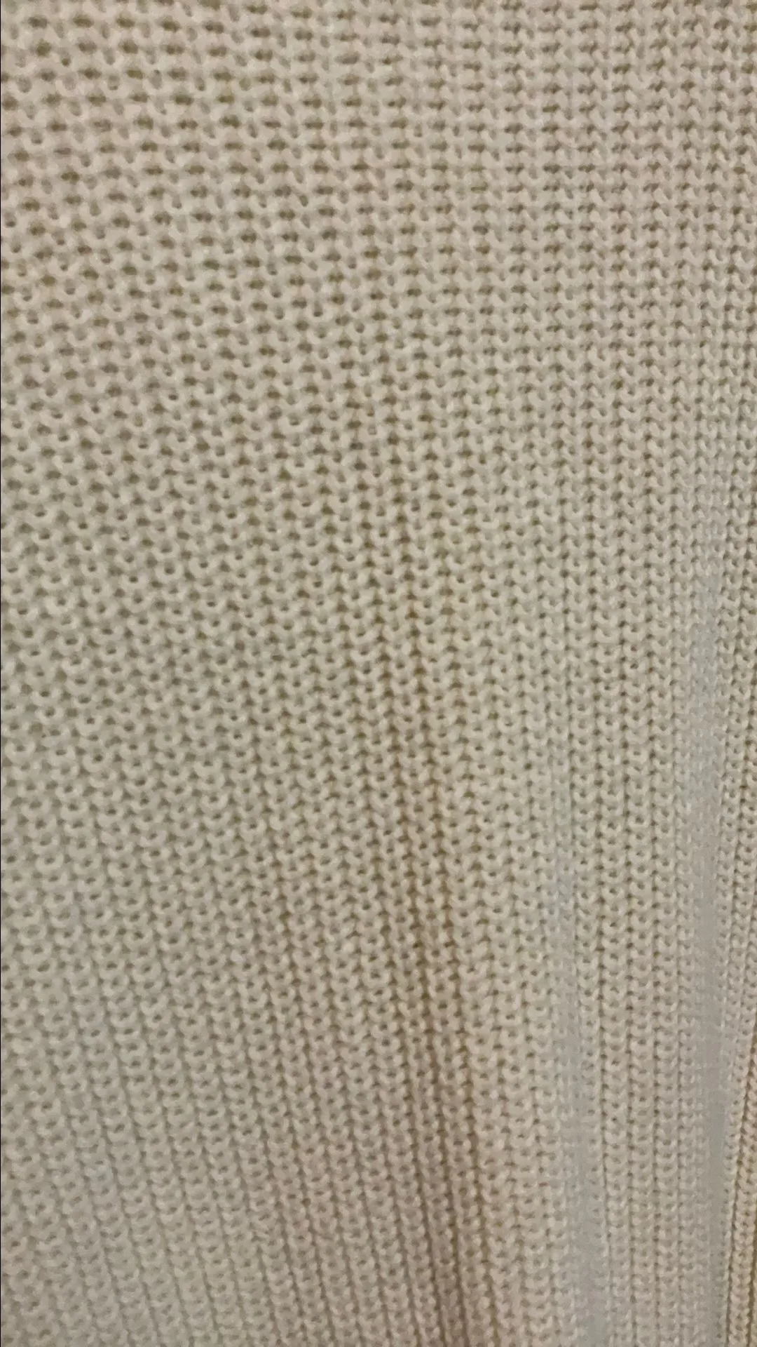 Listing Image Blurred Background