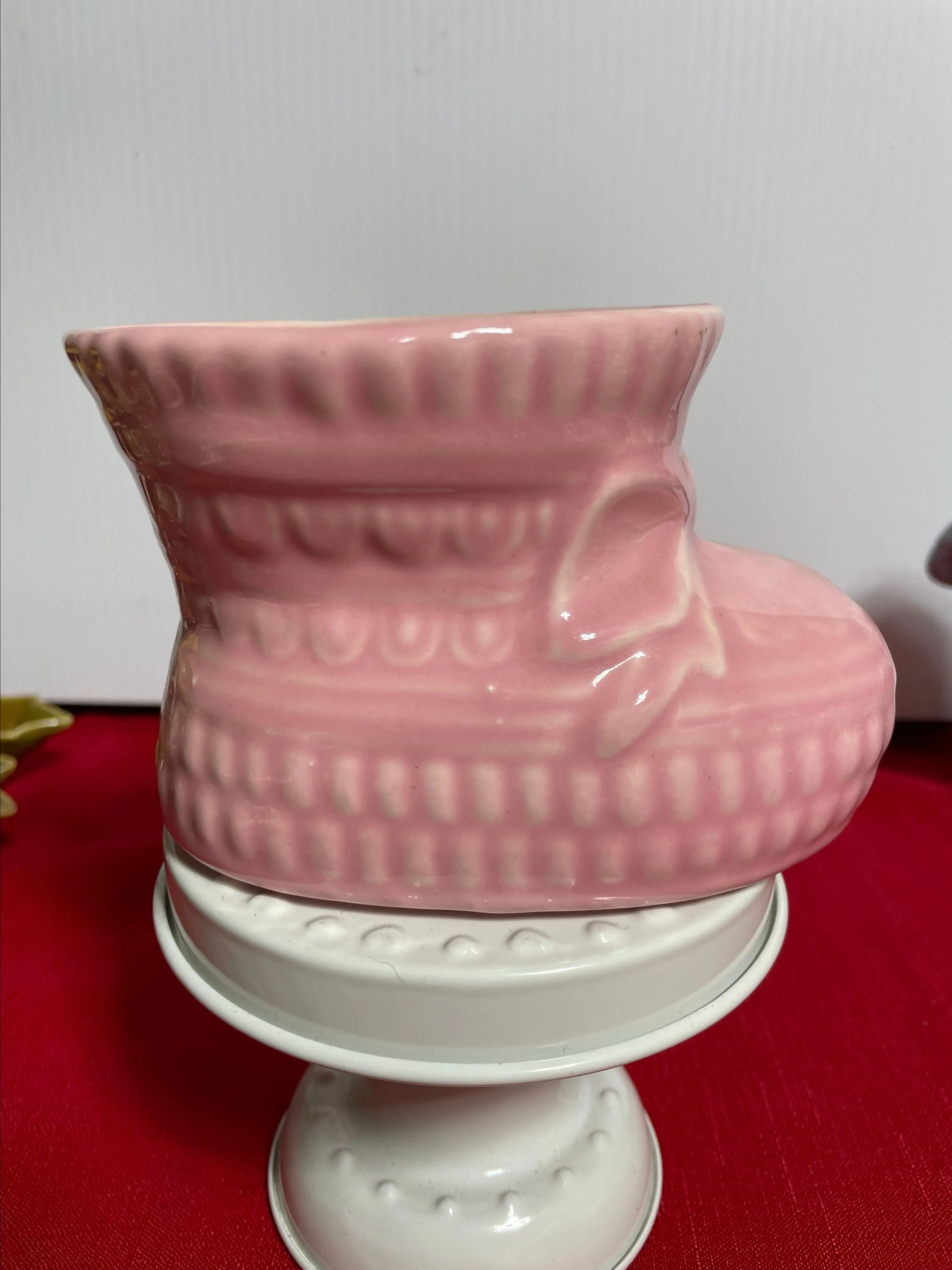 Product image for 007. Haeger USA #359 Pink Bootie Planter