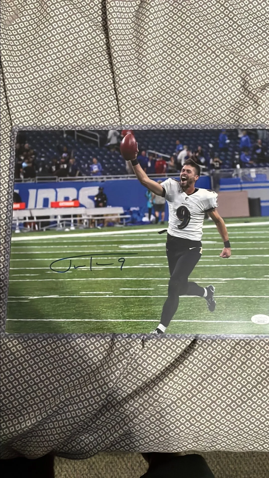 Product image for Ravens Kicker Justin Tucker Autographed 11x14