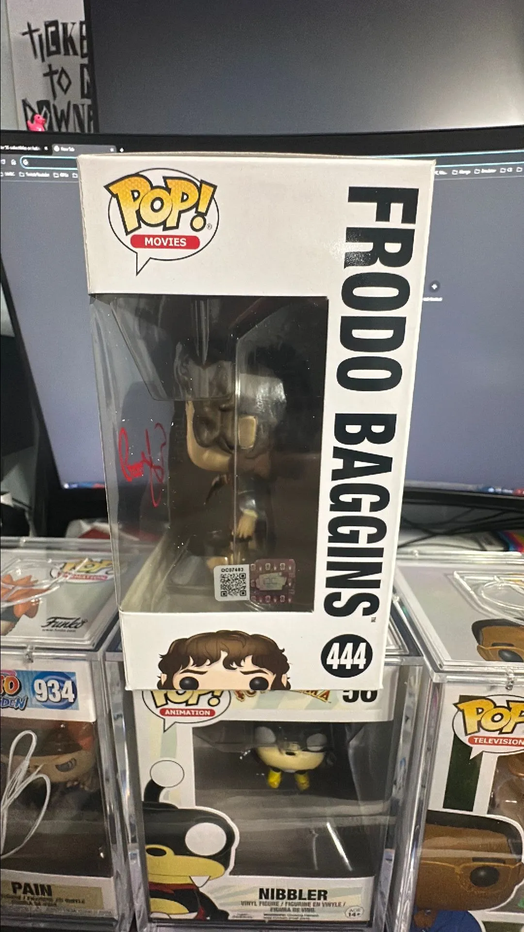 Listing Image Blurred Background