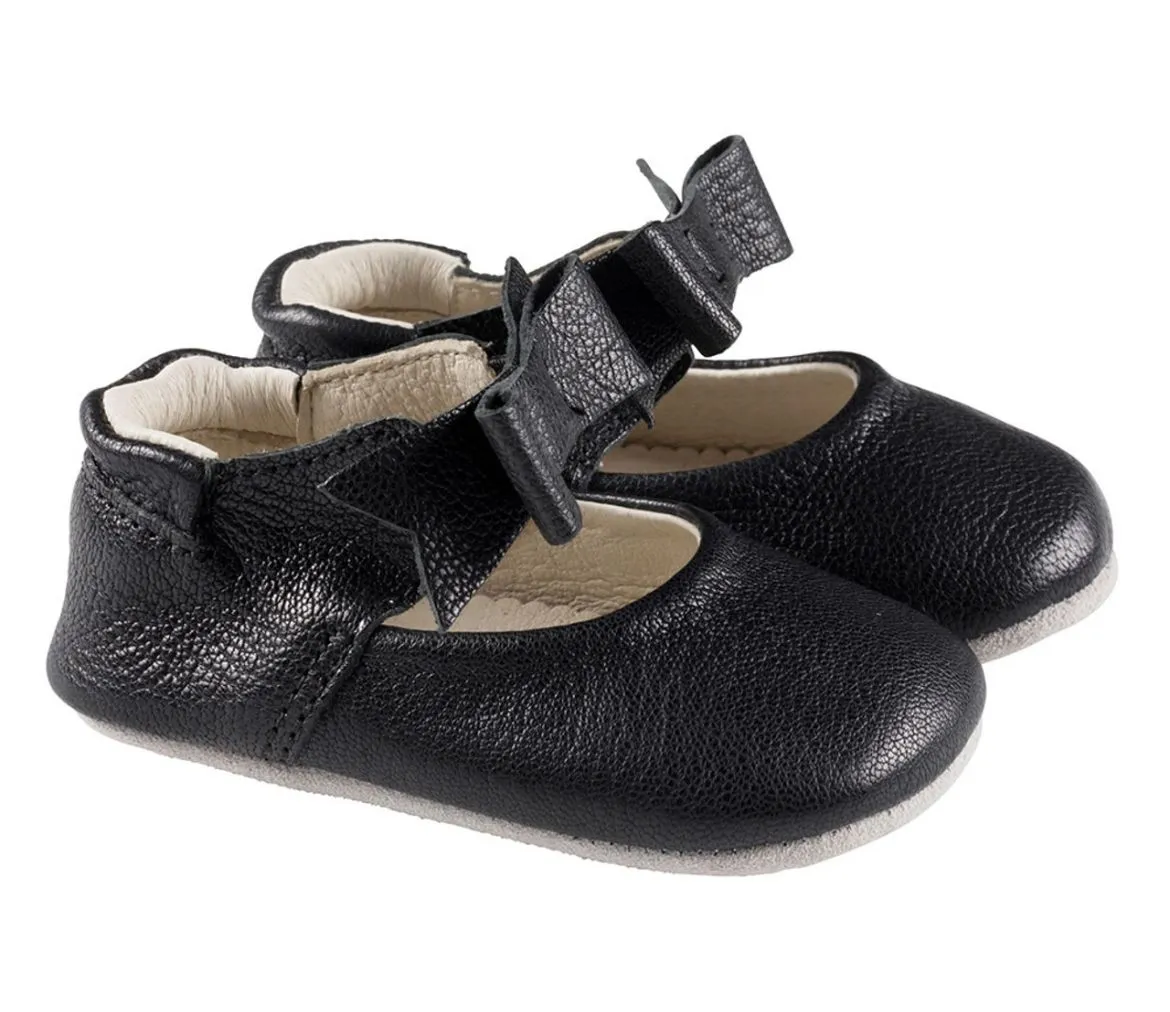 Product image for BNWOT Black Leather Robeez Mary Jane's with Bows