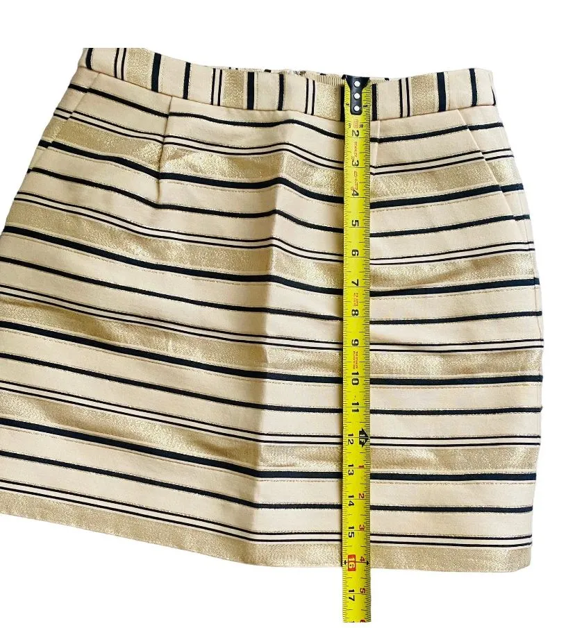 Listing Image Blurred Background