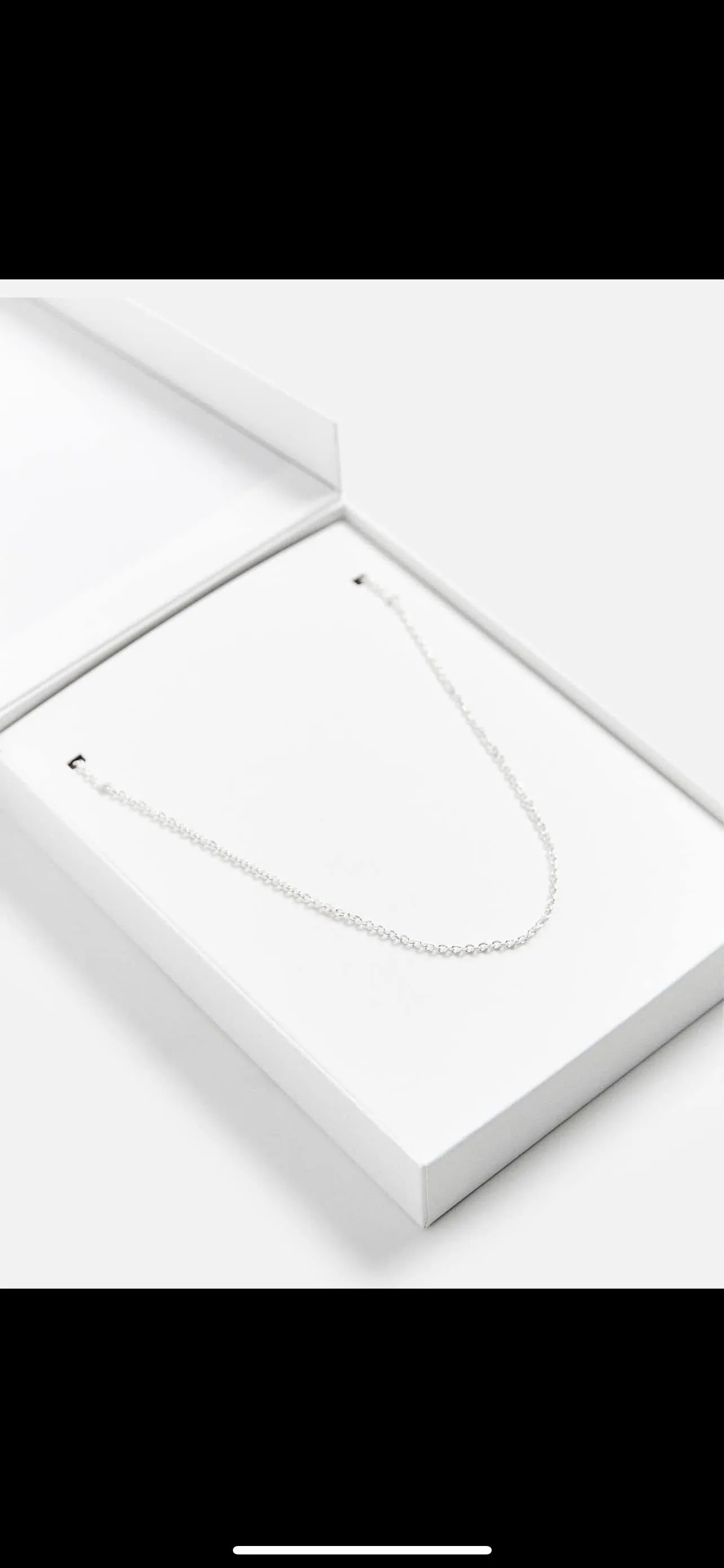 Listing Image Blurred Background
