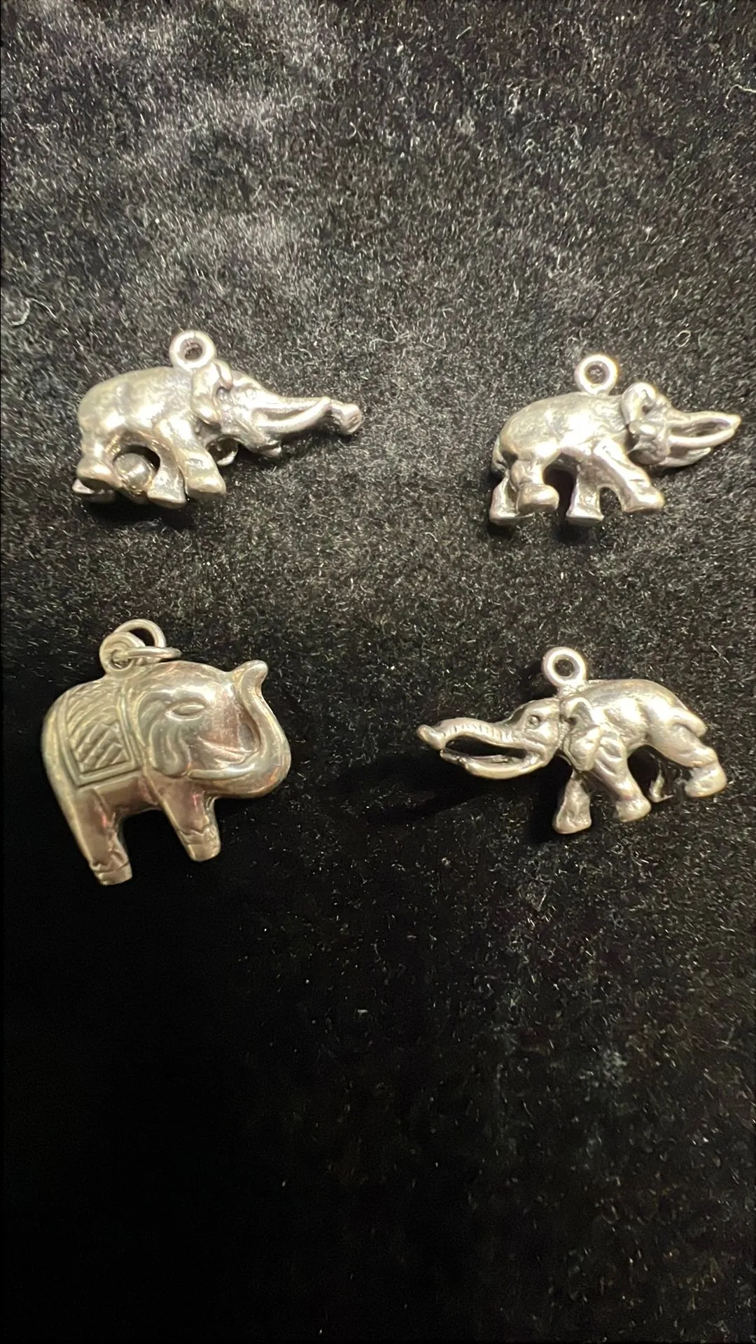 Product image for #012 Sterling Silver Elephant Charms – Set of 4, 10.5g Lucky Animal Pendants