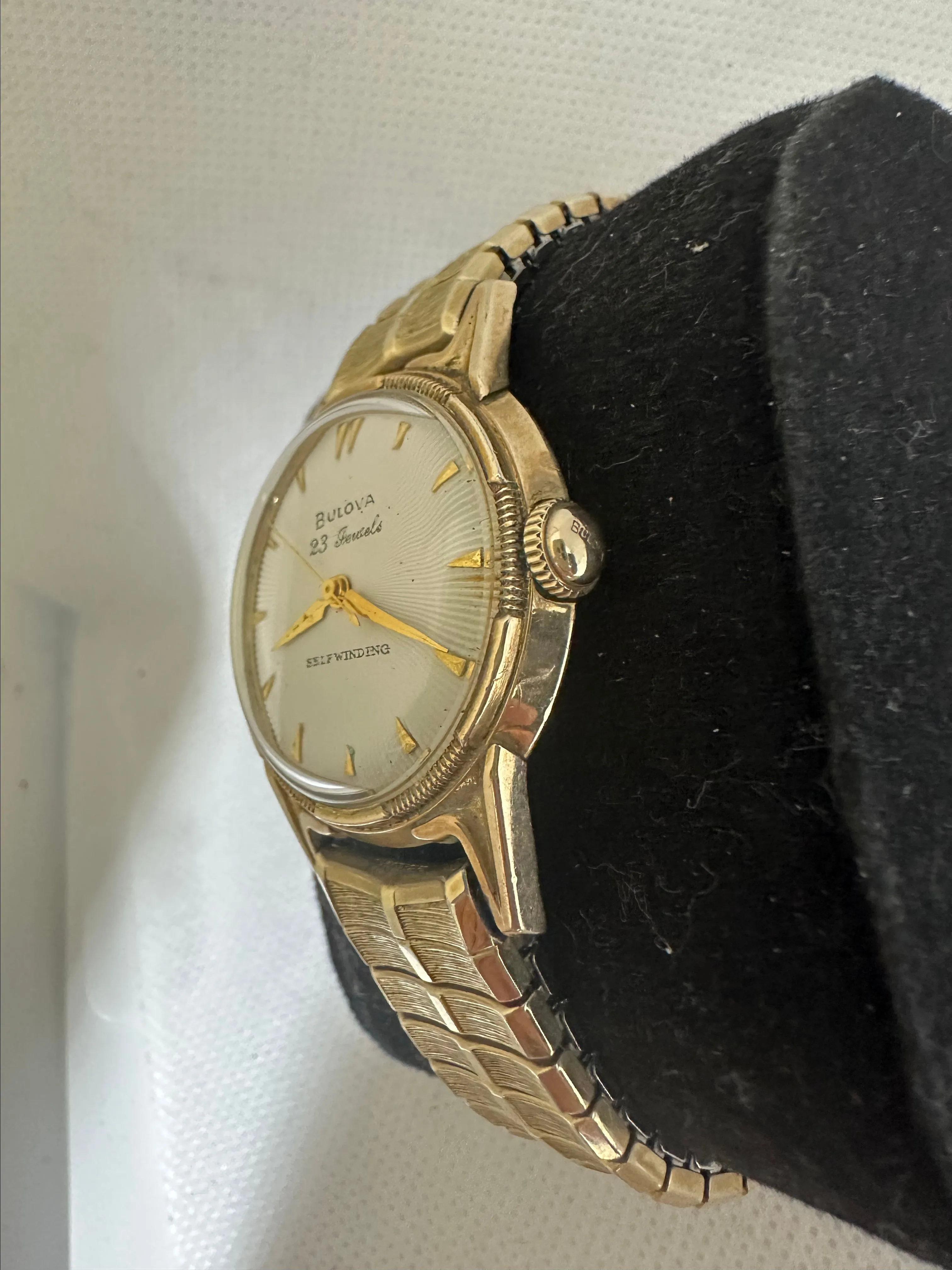Listing Image Blurred Background
