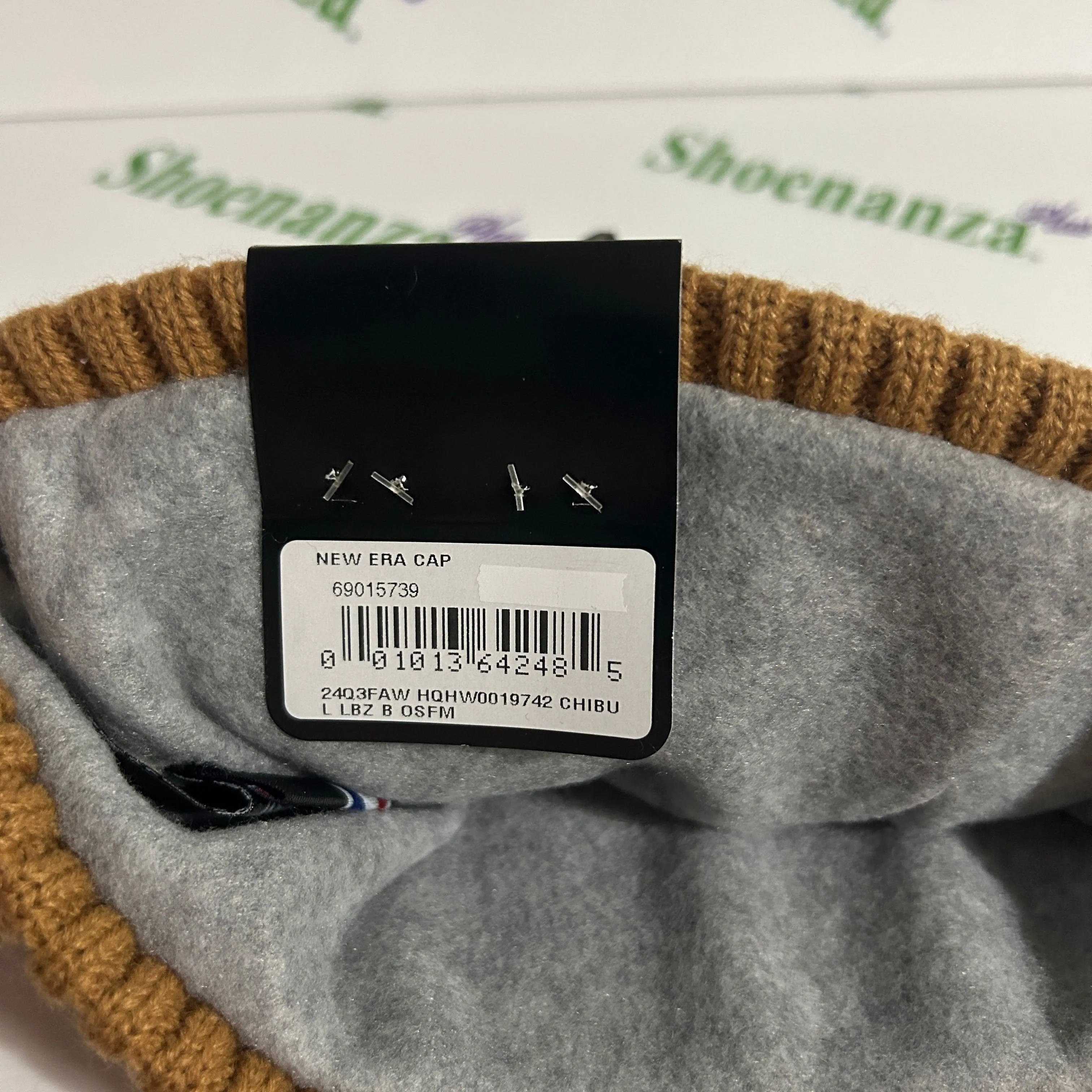 Listing Image Blurred Background