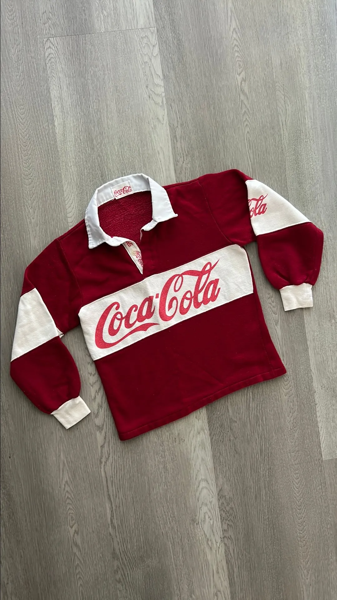 Product image for 8 Coca Cola 90s rugby shirt