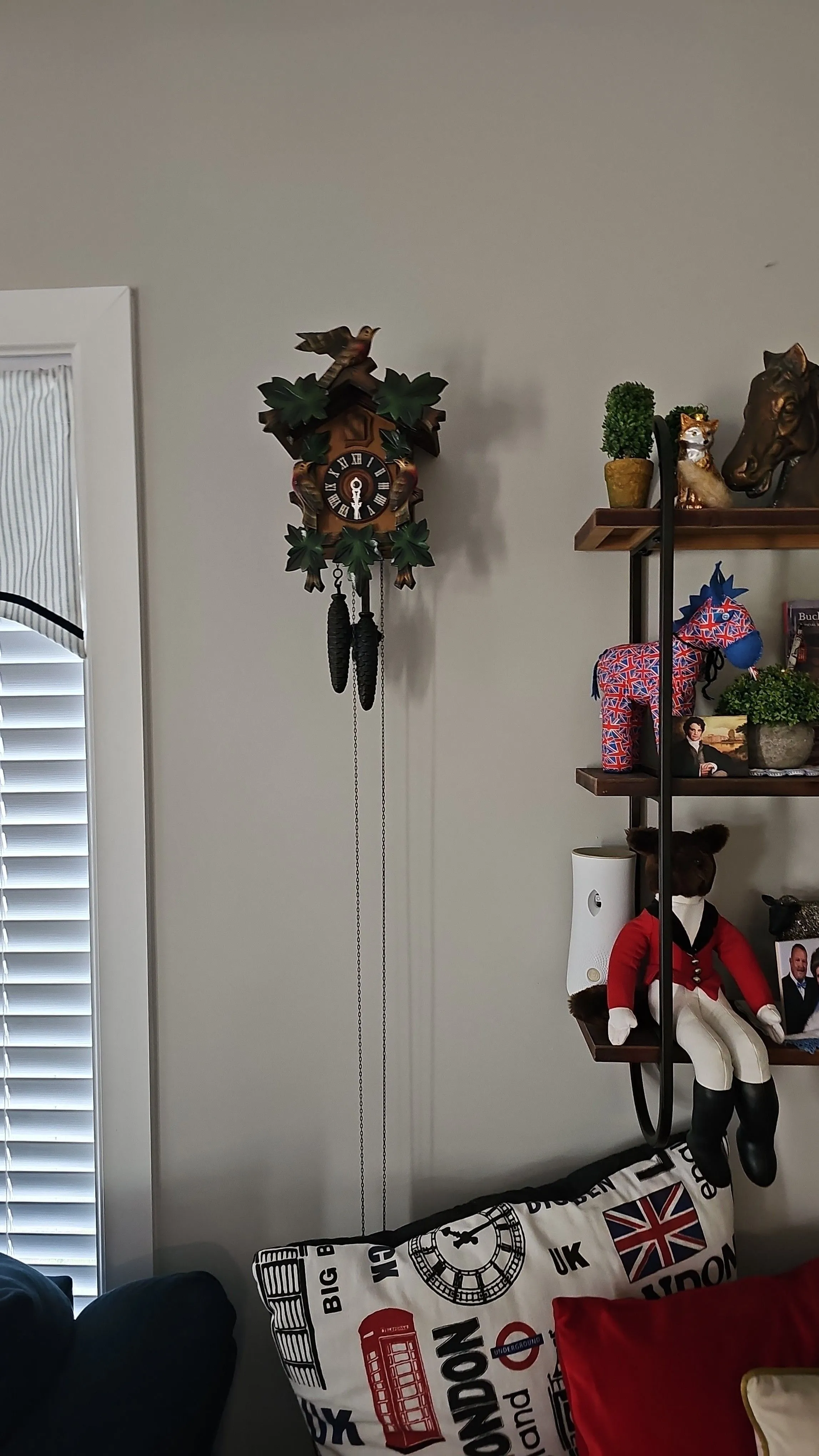 Listing Image Blurred Background