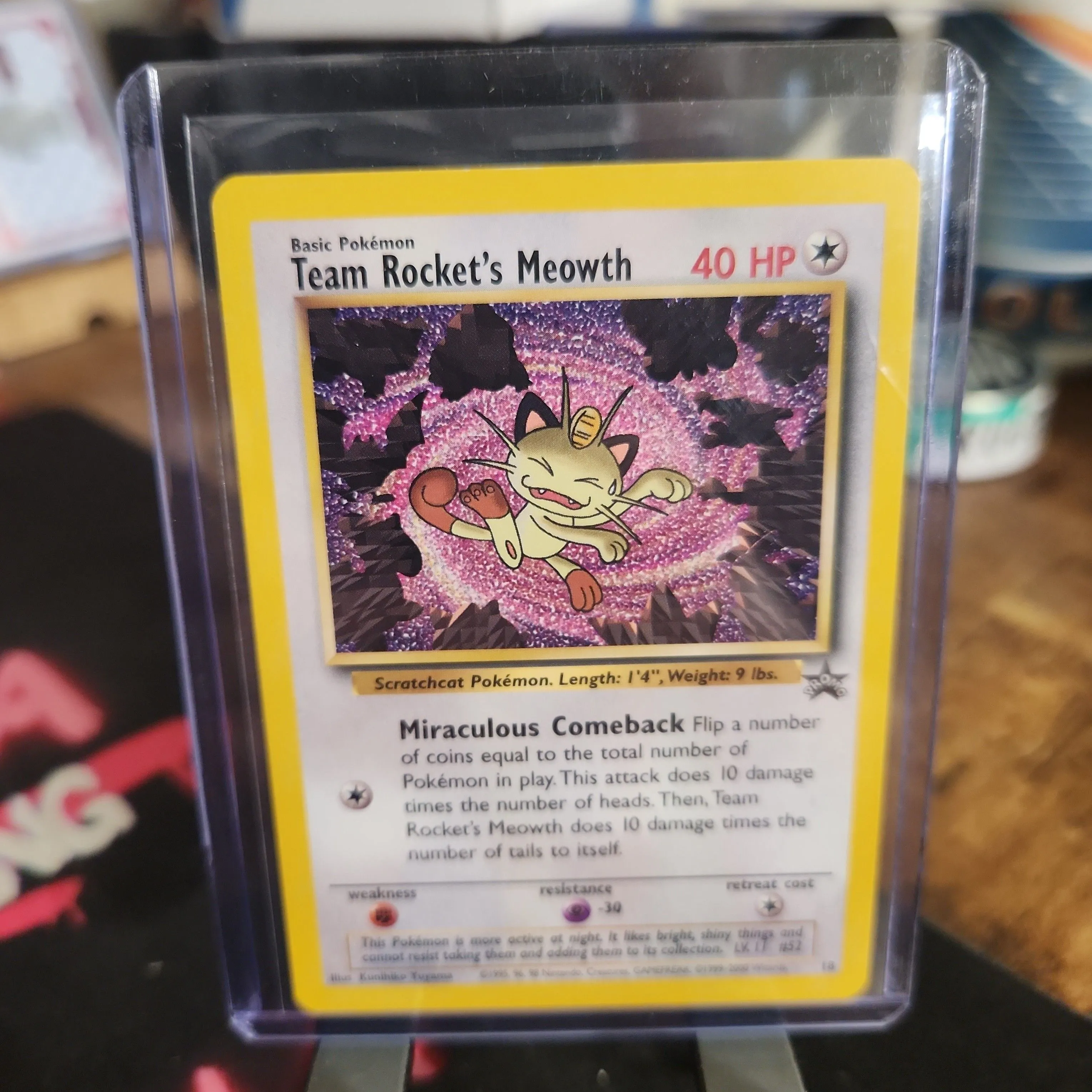 rare meowth card SWSH005 VMAX | Black Star Promo | Holo Gigantamax Colorless / 180 / Basic Attack 1 Team Rocket's Meowth #18 Pokemon