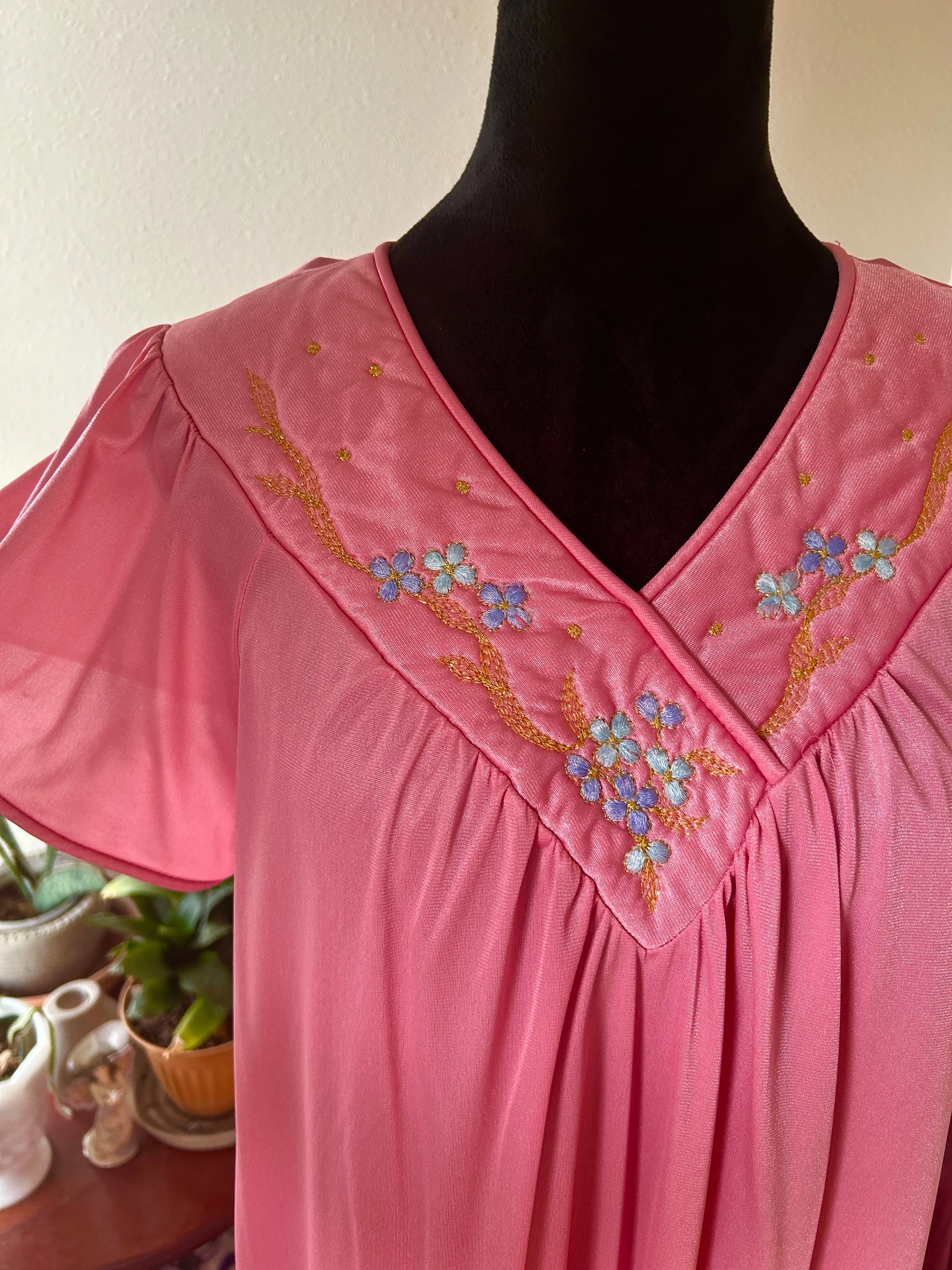 Product image for 34. 1970s mauve pink A -line night dress