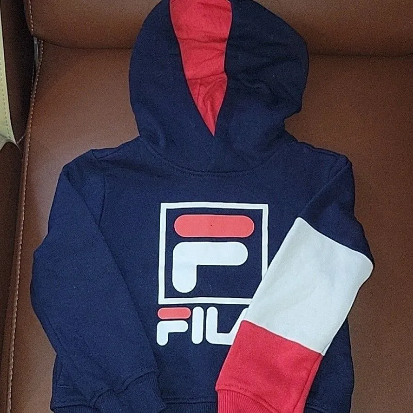 Product image for Nwt Toddler's Fila Hoodie in size 3t