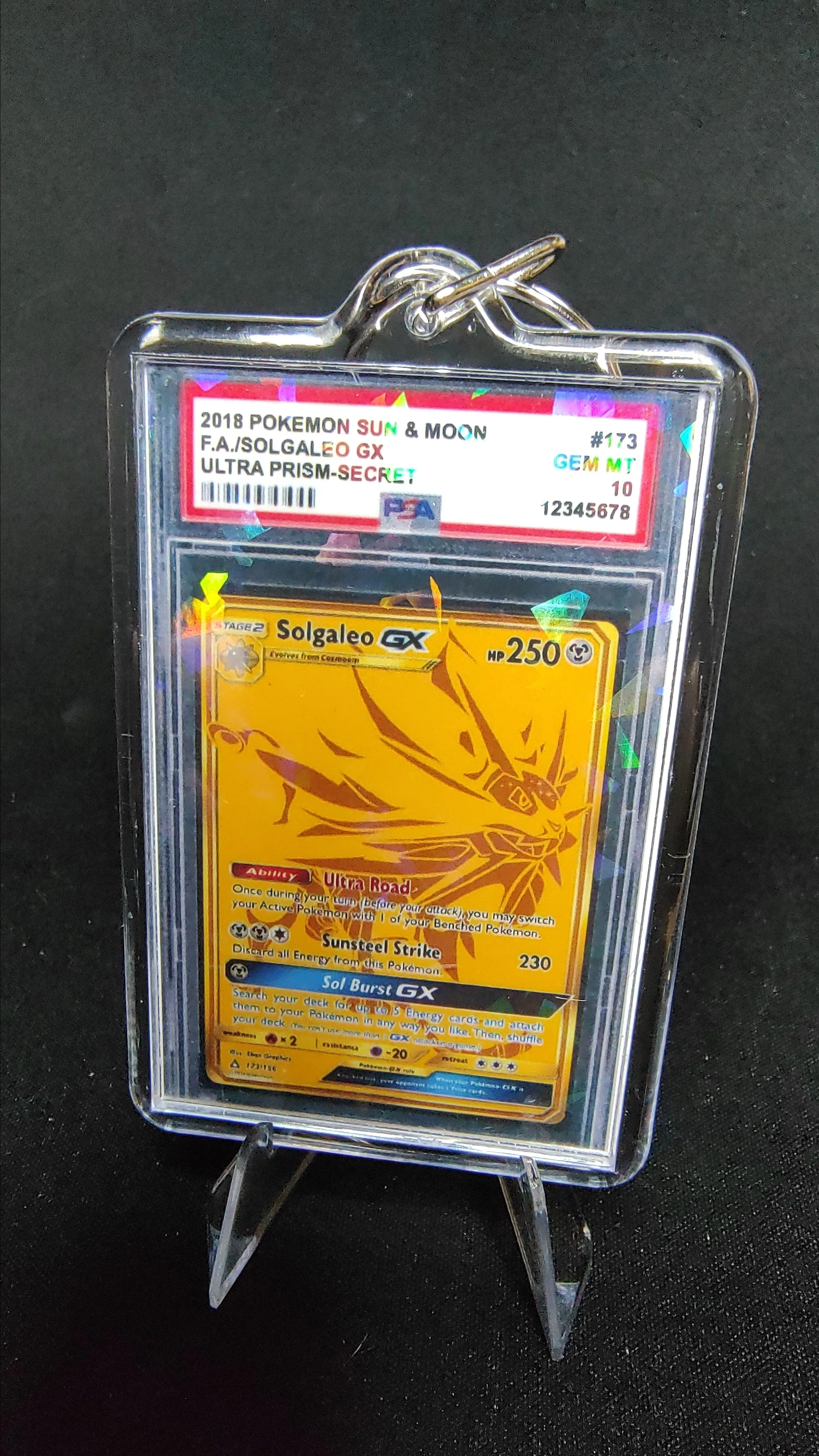 (2018) Pokemon Keychain - Solgaleo GX (Secret Rare) - SM - Ultra Prism10