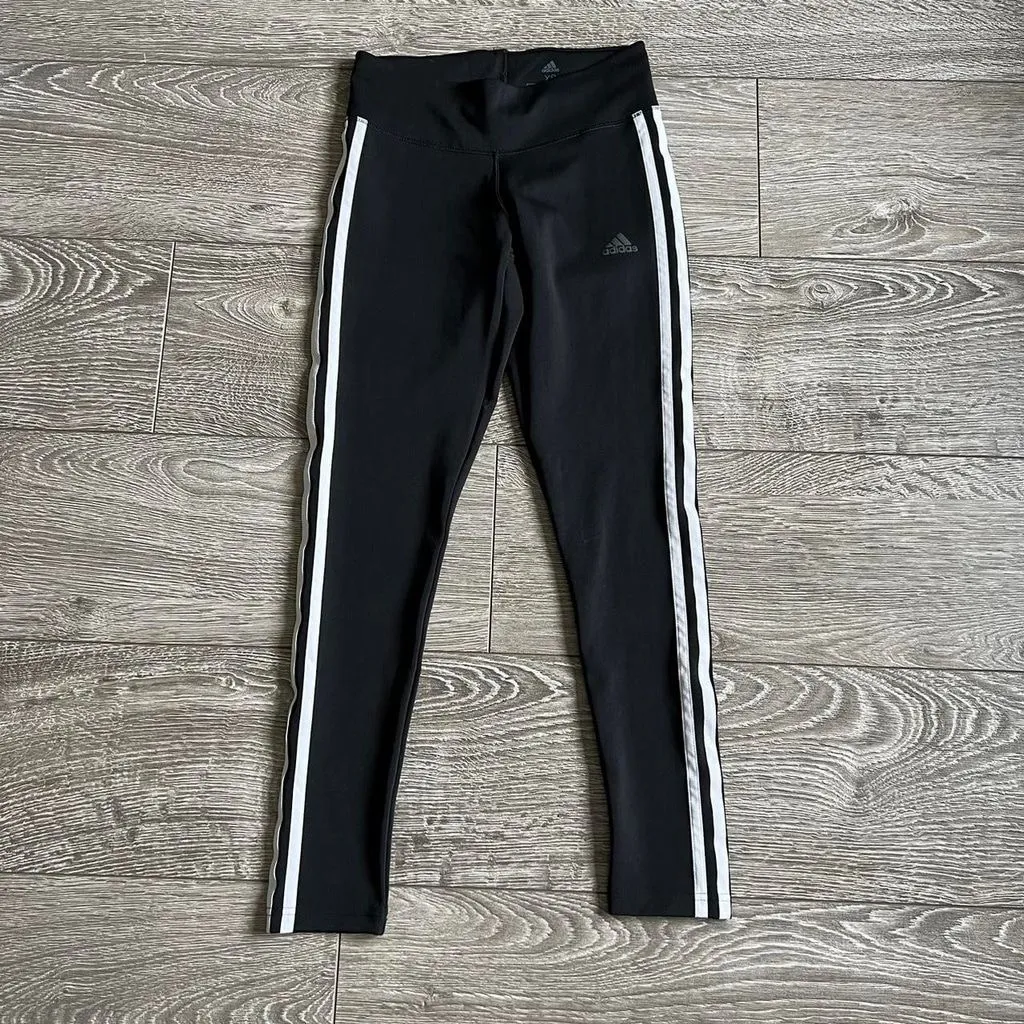 Listing Image Blurred Background