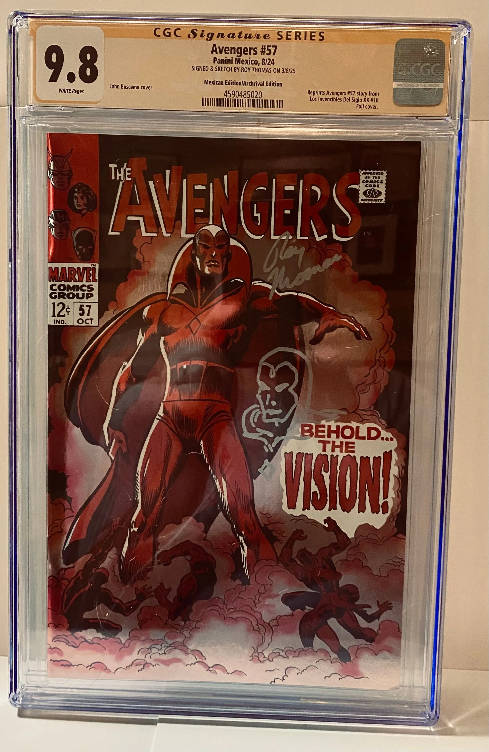 Product image for Avengers #57 Mexican/Panini Variant Foil
