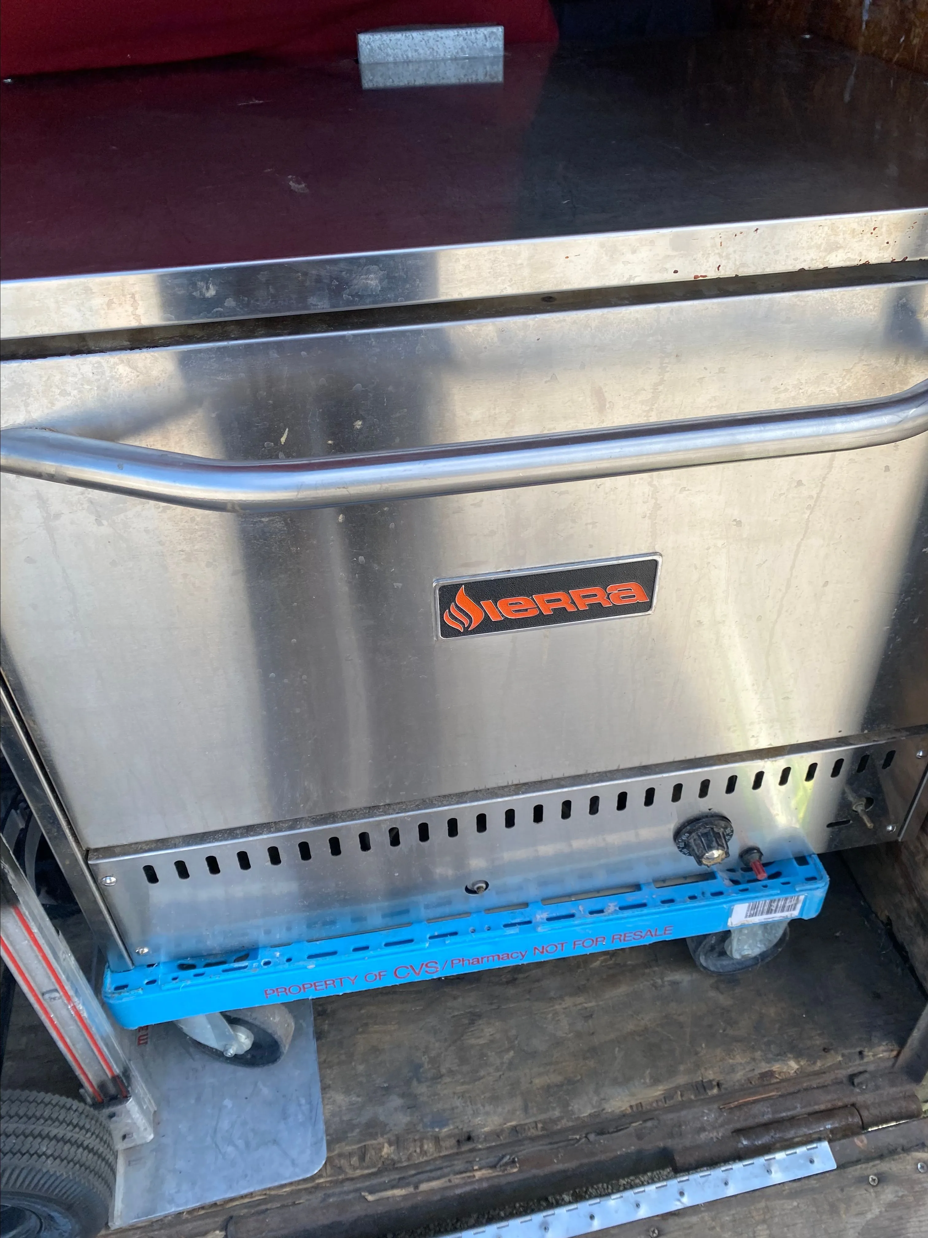 Product image for Sierra 36" commercial gas pizza oven MSRP $2450  Florida local delivery