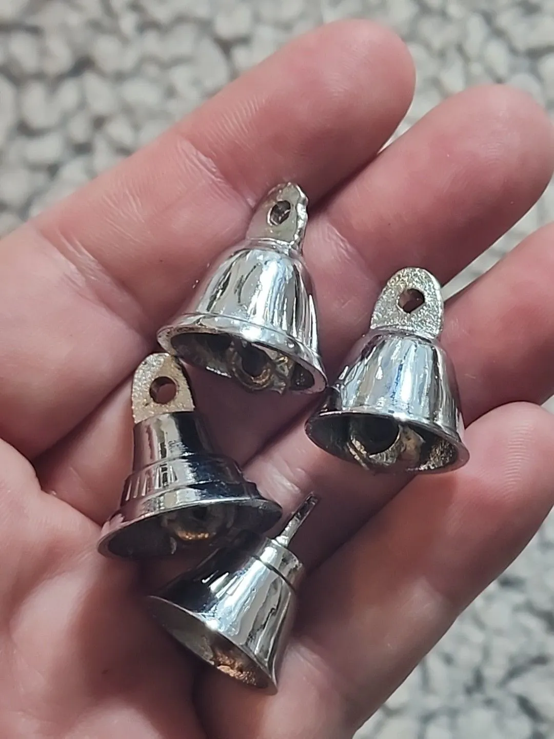 Product image for 4pcs 1inch crome color brass bells 