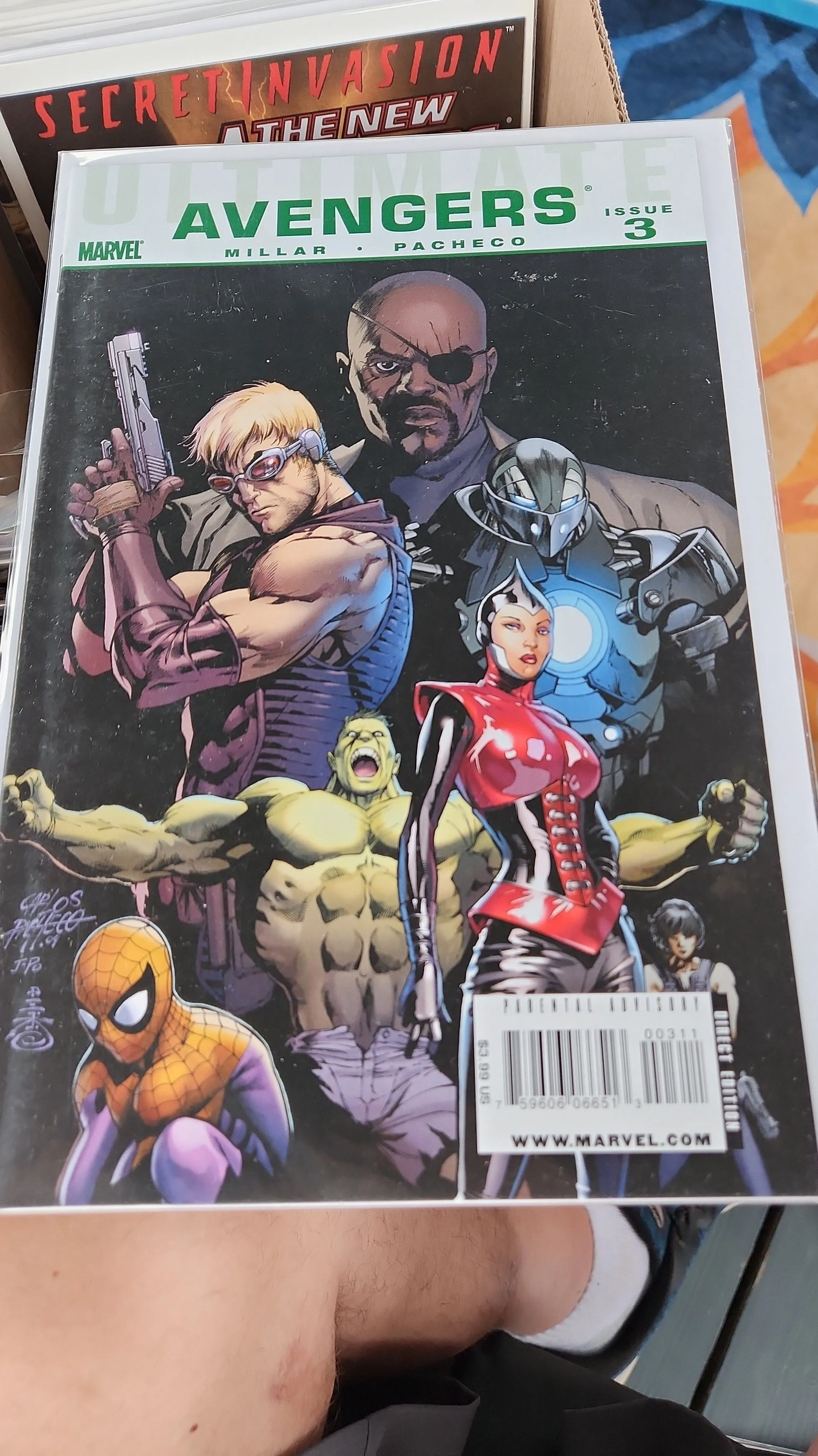 Product image for ULTIMATE AVENGERS # 3 - key issue-1st appearance of Monica chang as black widow