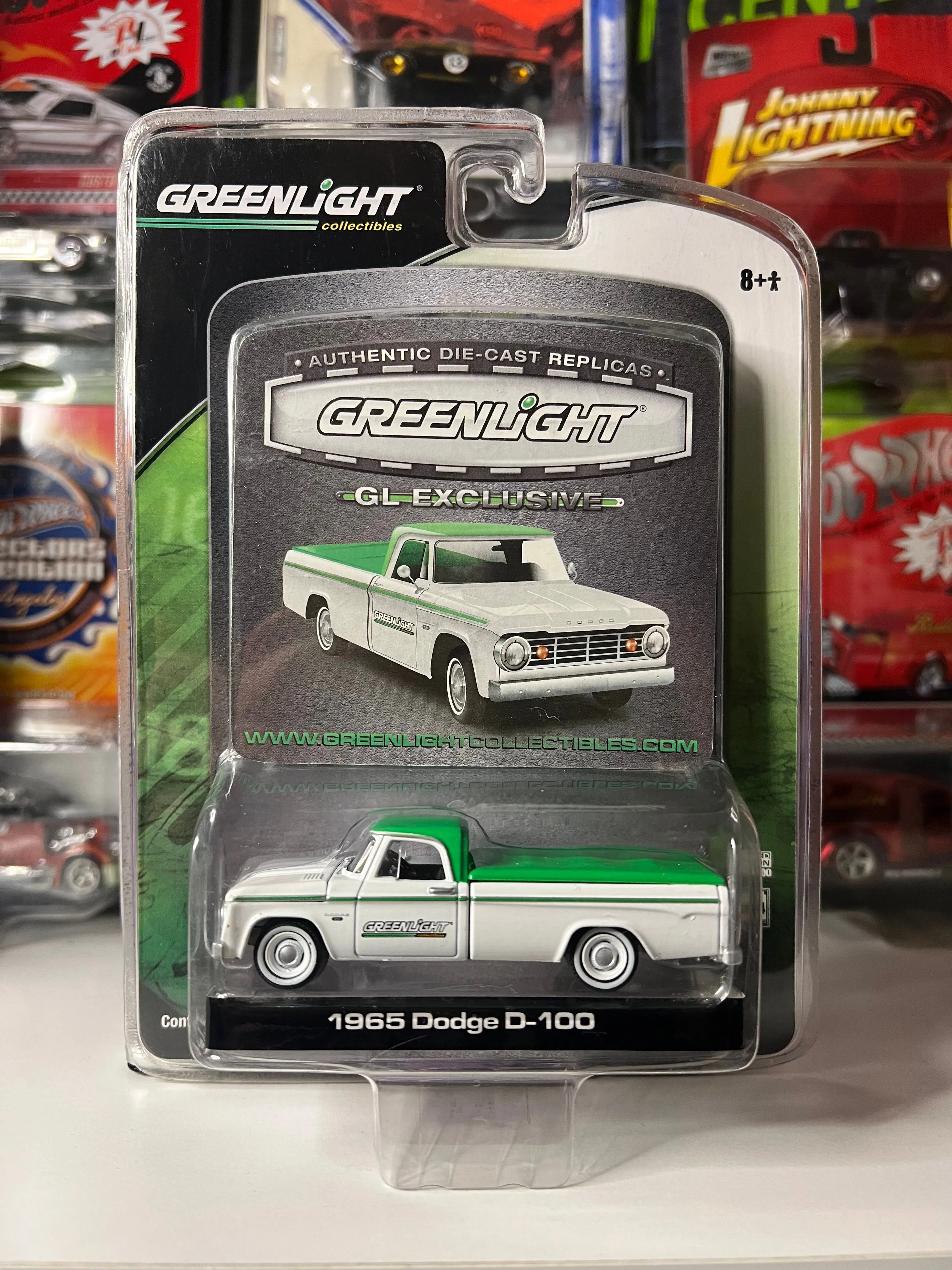Product image for Greenlight 1965 Dodge D-100 GL exclusive!!