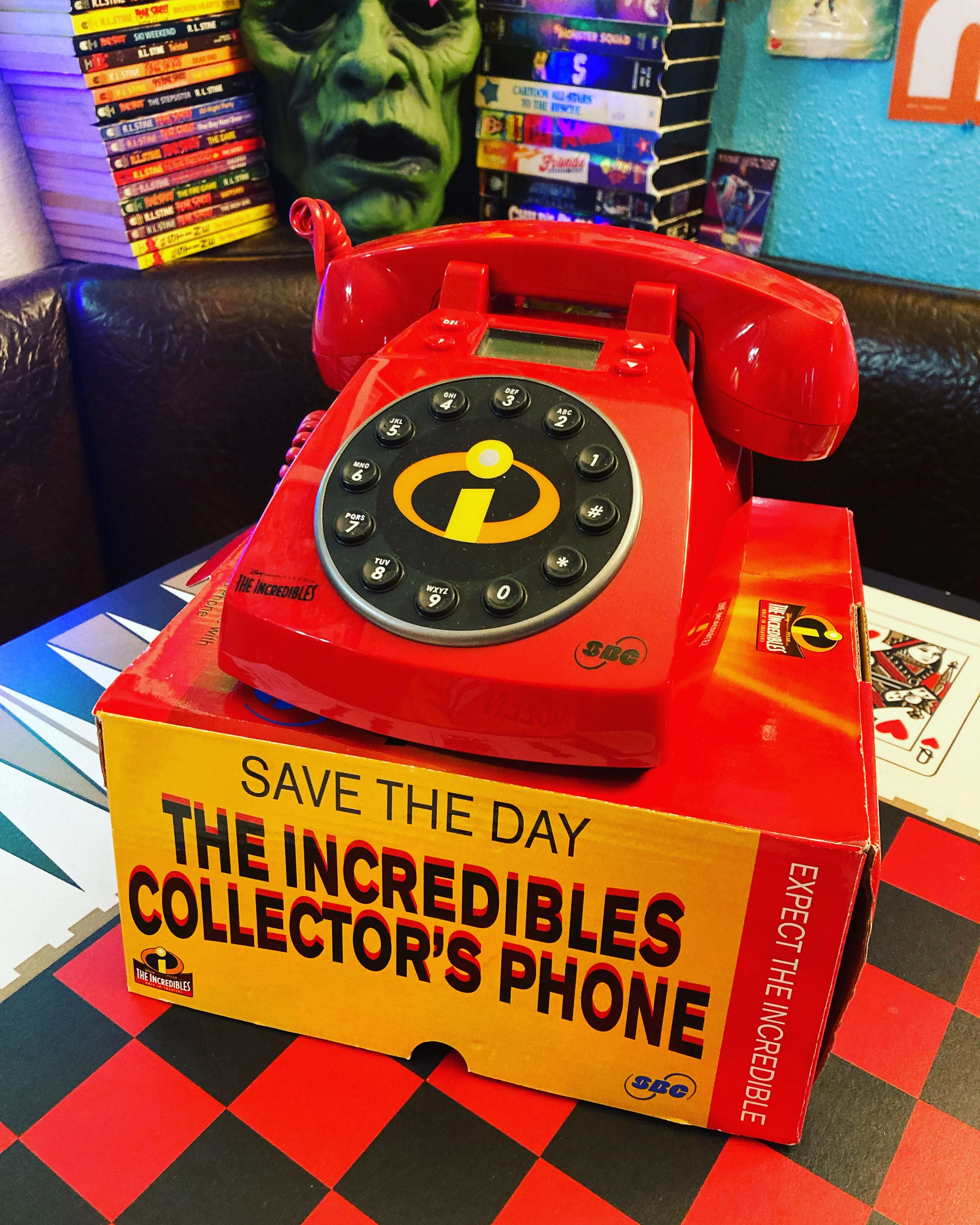 Product image for The Incredibles Collector Phone