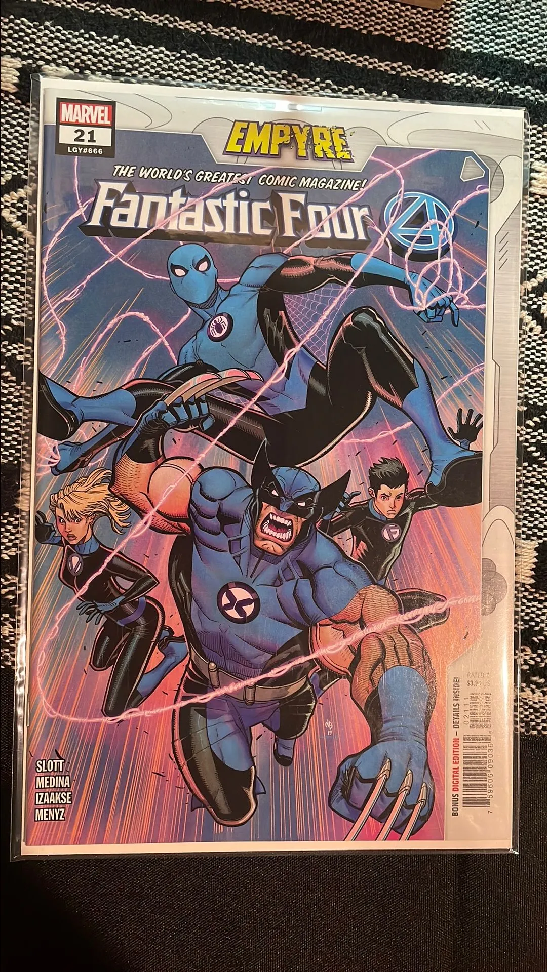 Product image for Fantastic Four, Vol. 6 issue 21A key Bradshaw cover 9.8